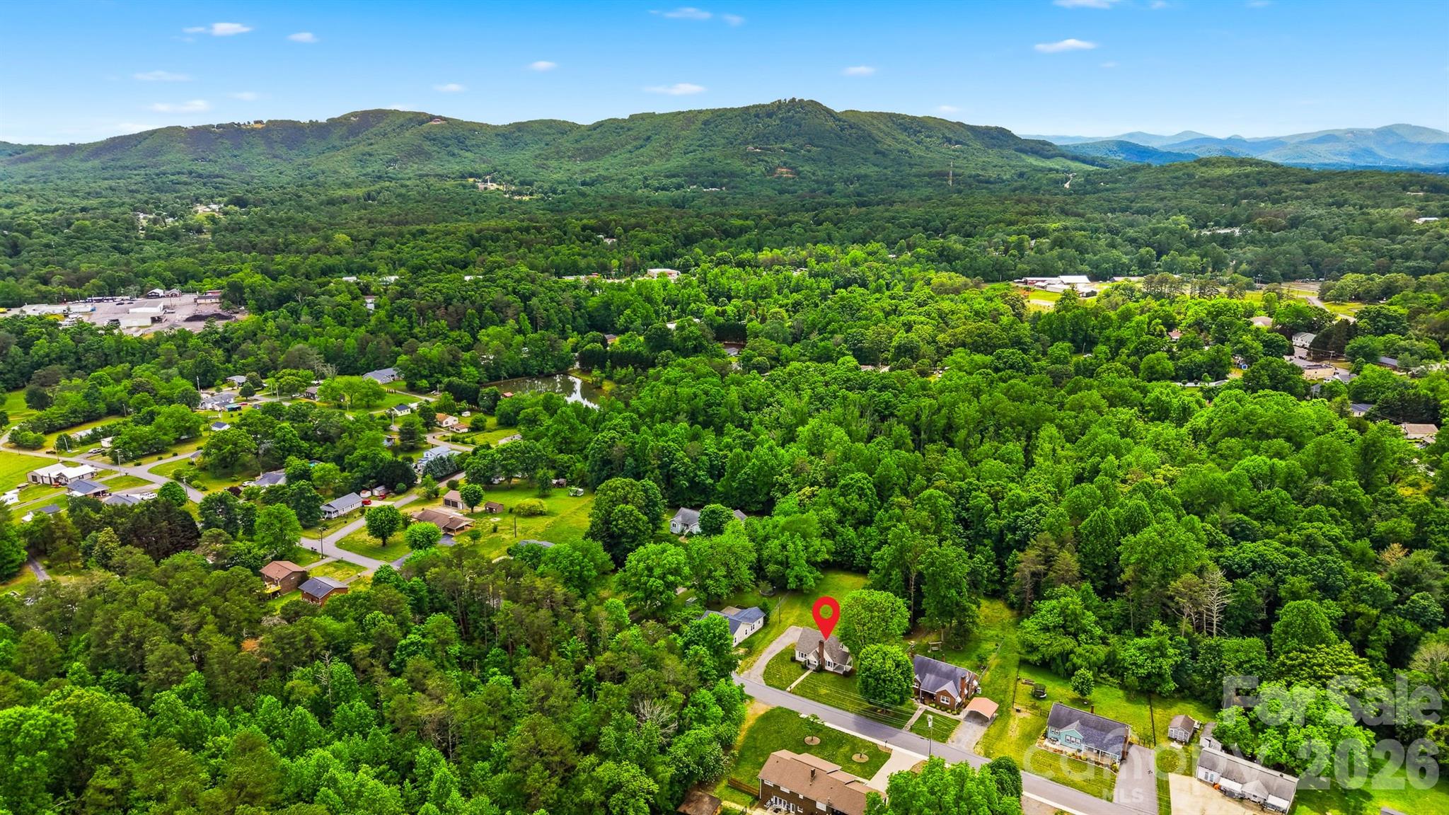 210 Valdese Drive — Morganton