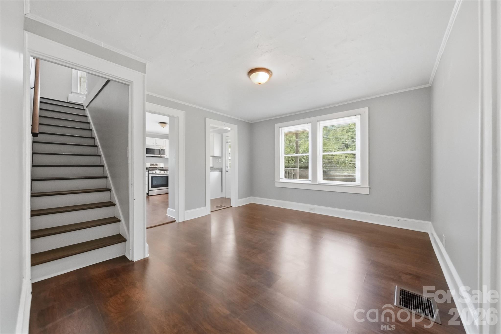 210 Valdese Drive — Morganton