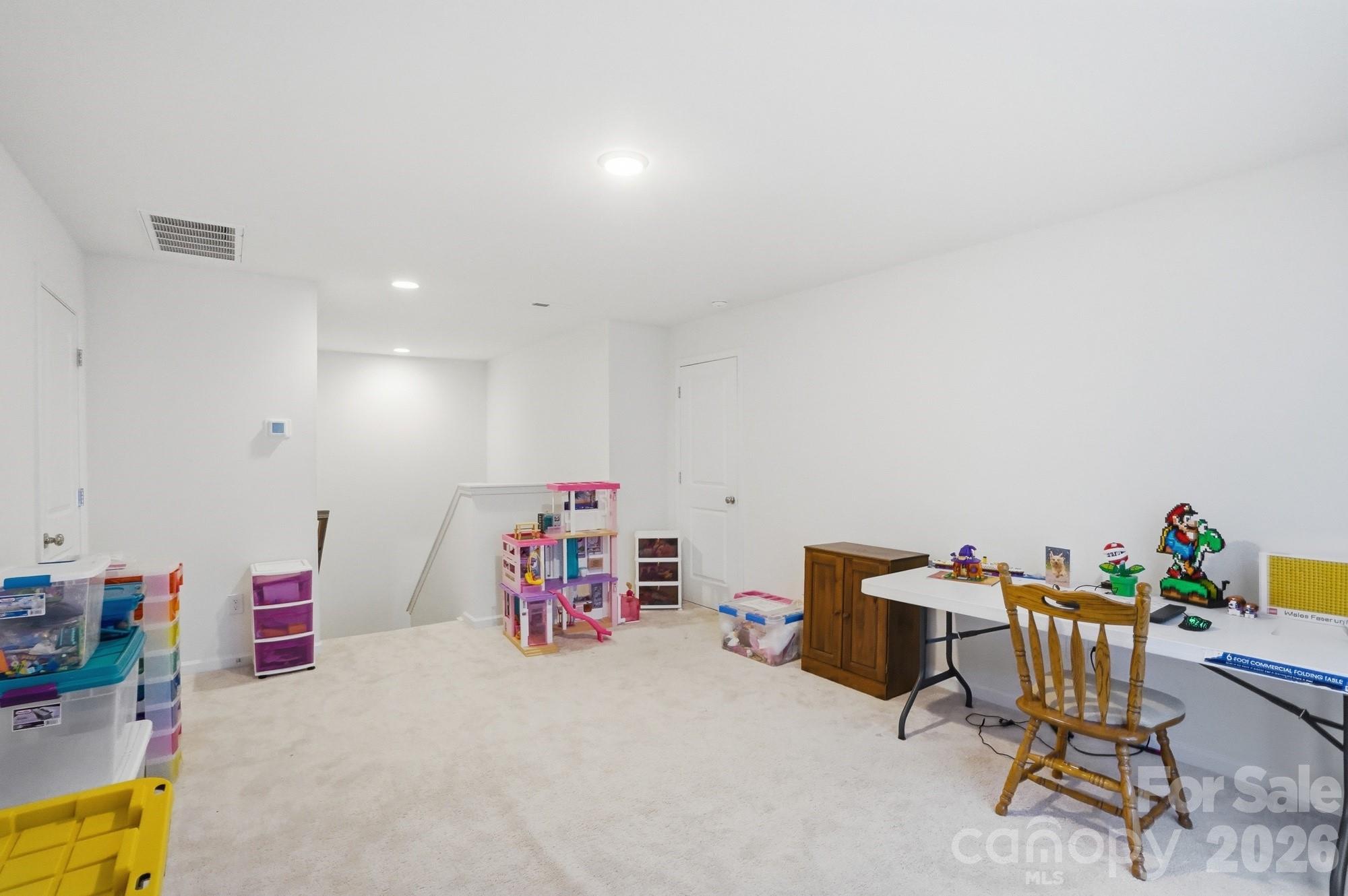 7924 Creek Park Drive — Denver