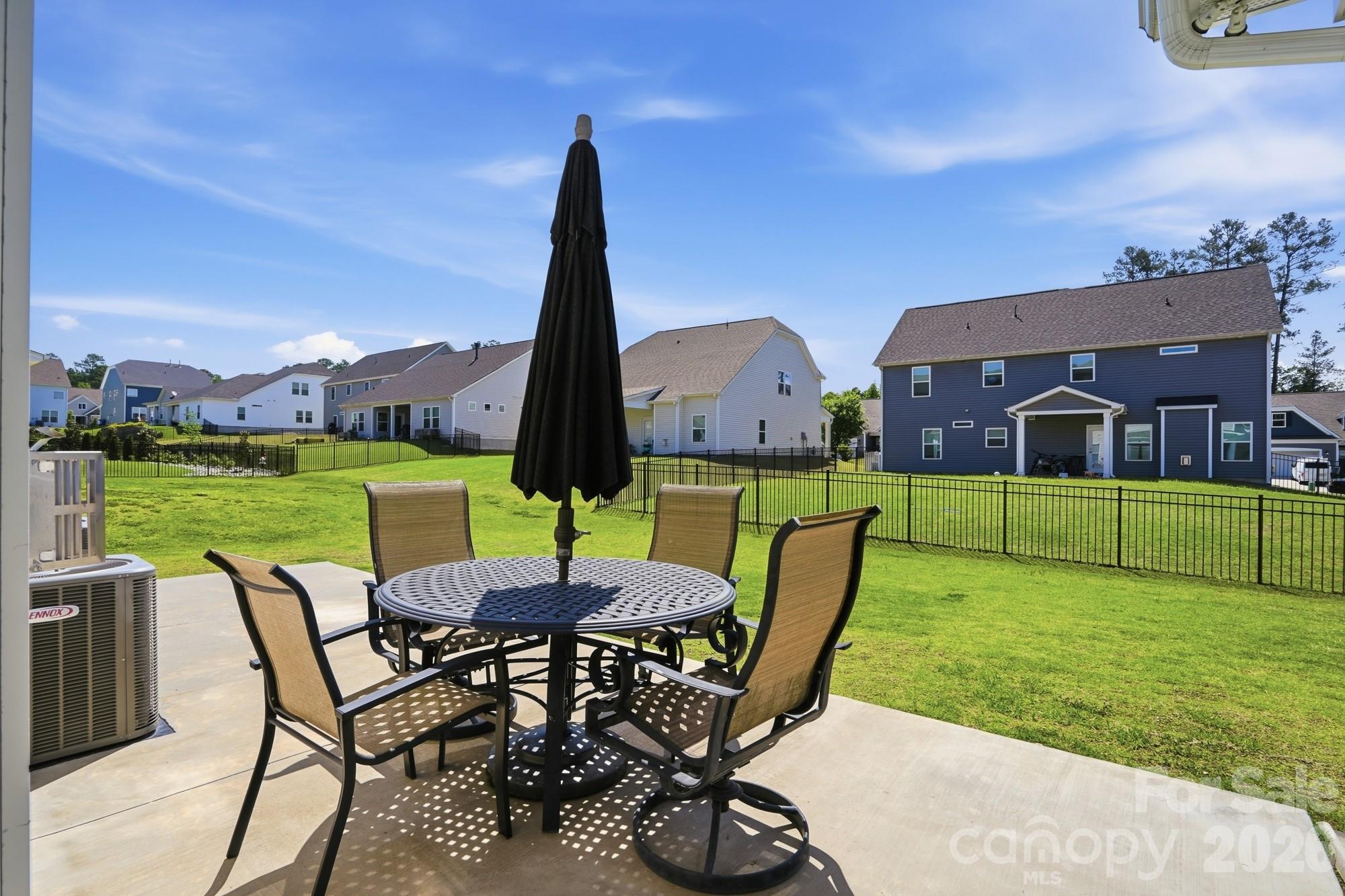 7924 Creek Park Drive — Denver