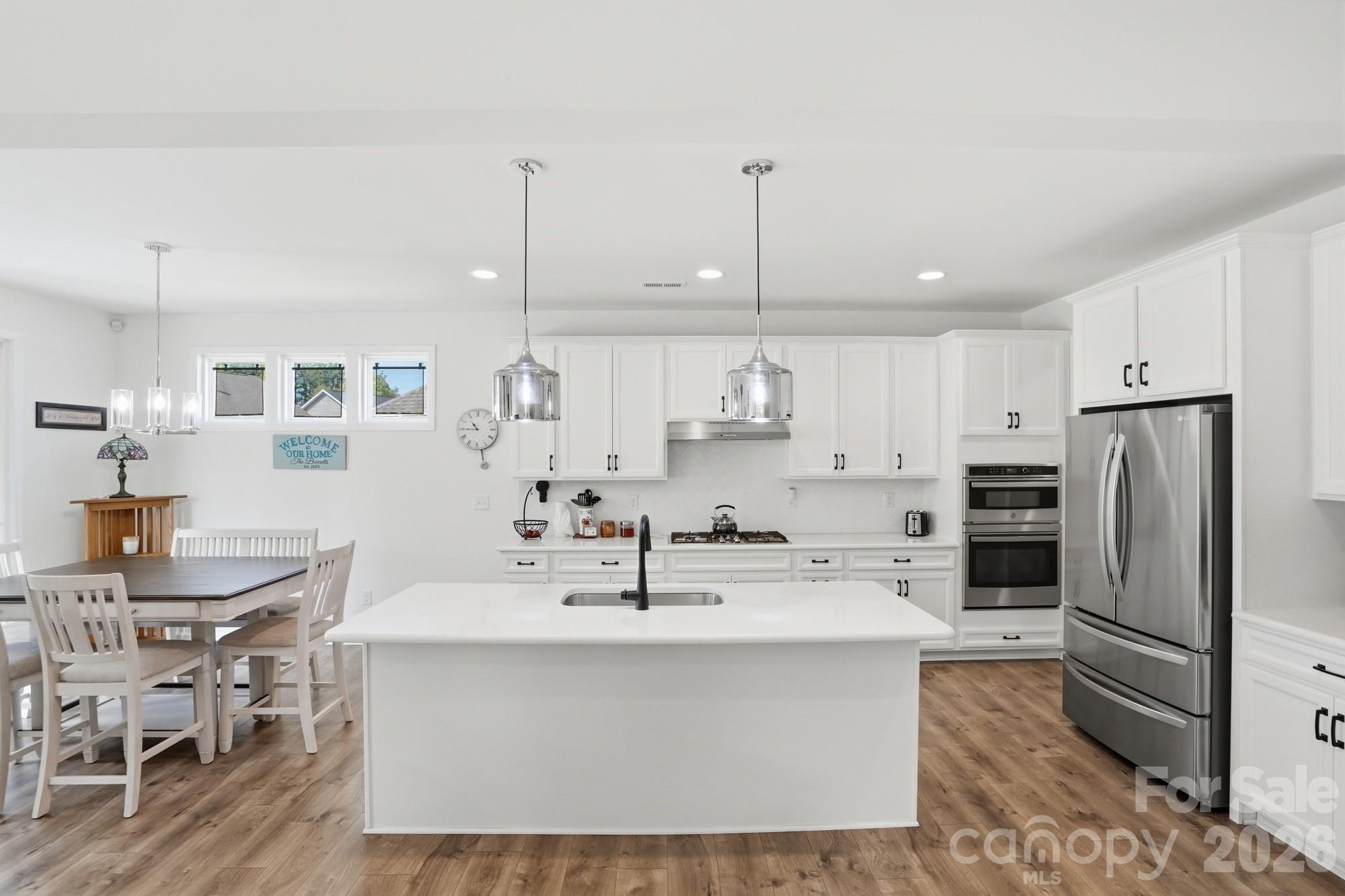 7924 Creek Park Drive — Denver