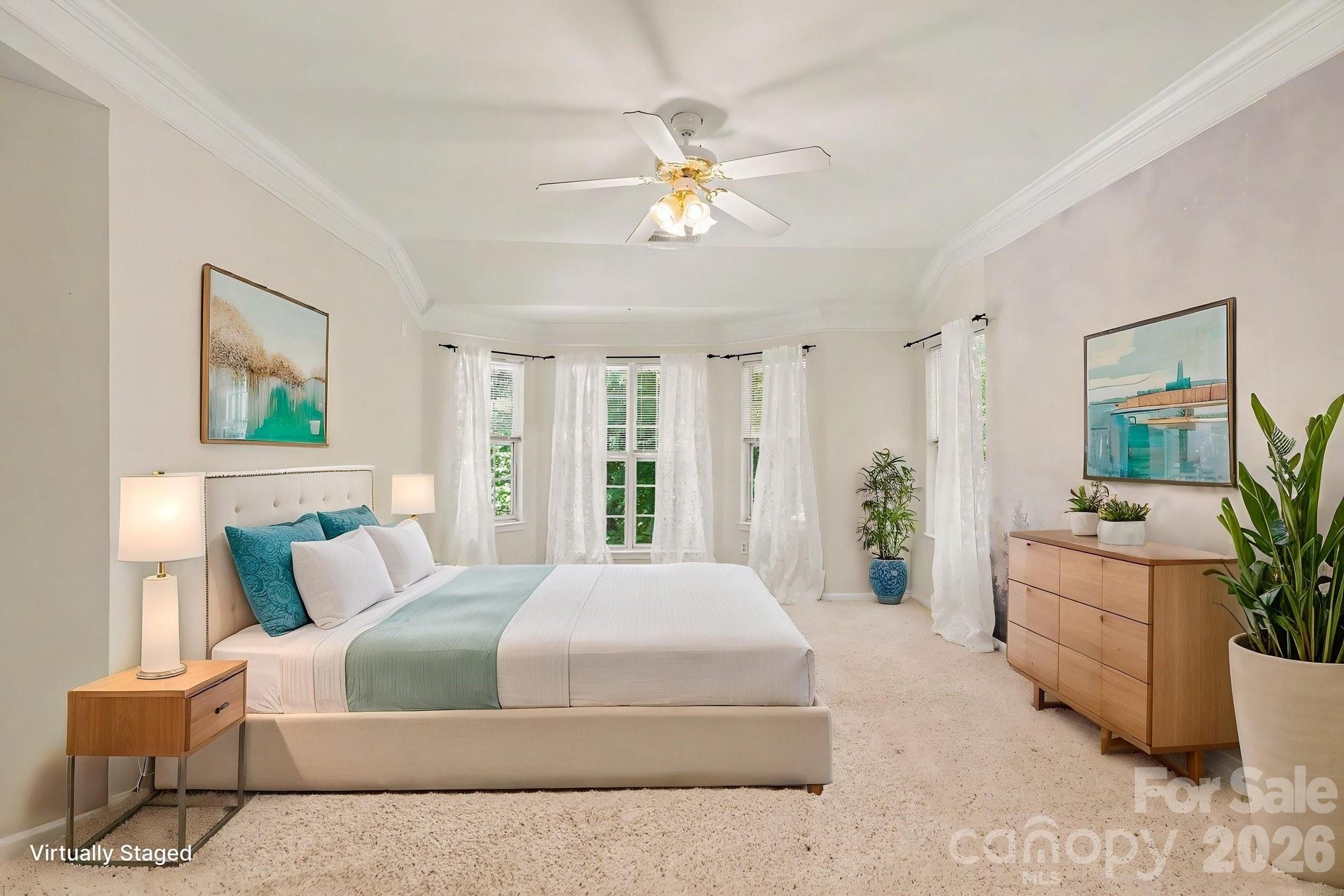 5604 Edgeweir Court — Charlotte