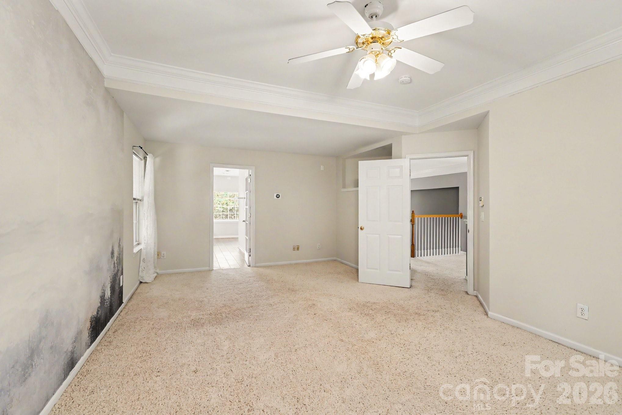 5604 Edgeweir Court — Charlotte