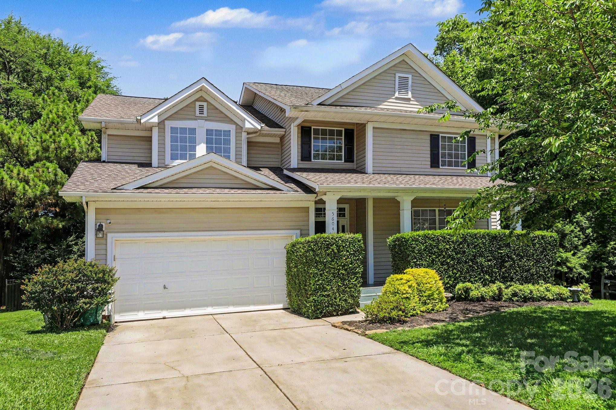 5604 Edgeweir Court — Charlotte