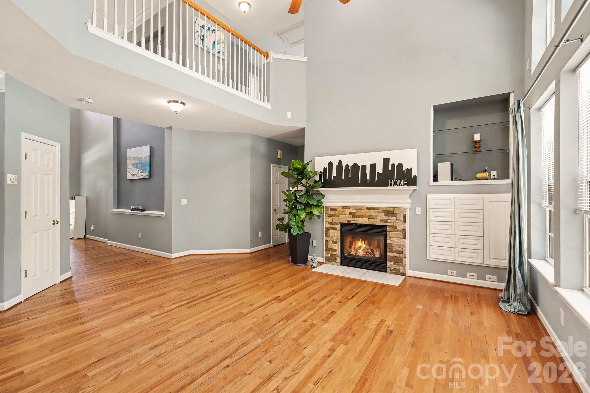 5604 Edgeweir Court — Charlotte