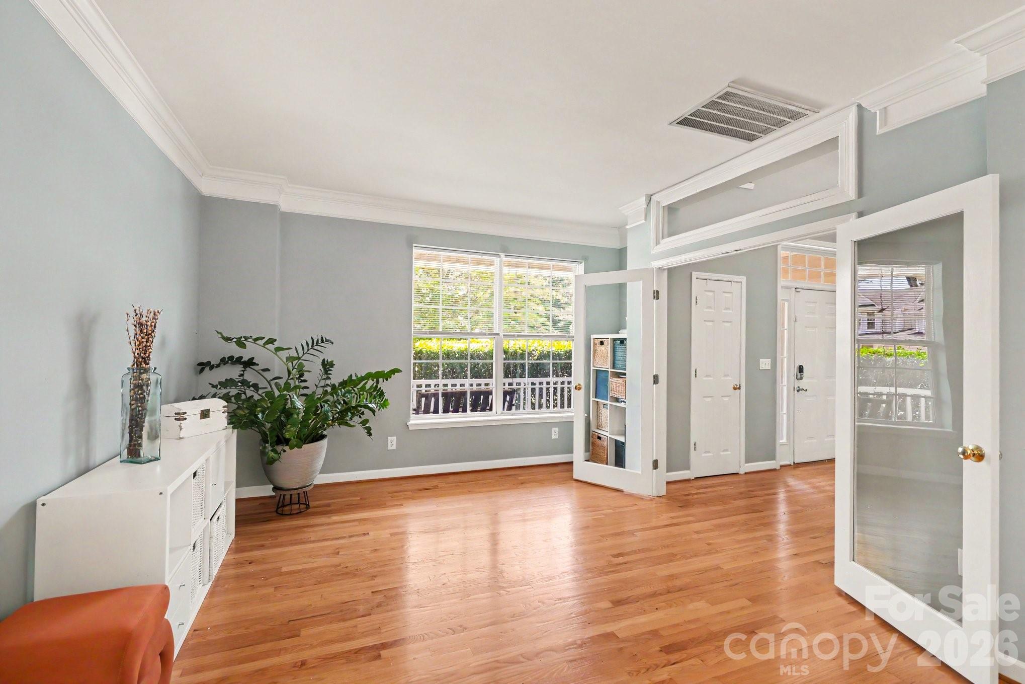 5604 Edgeweir Court — Charlotte