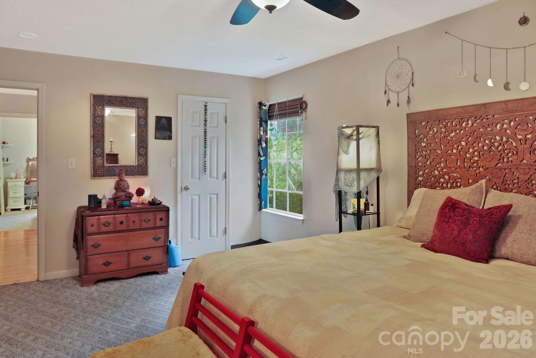 1798 New Stock Road — Weaverville