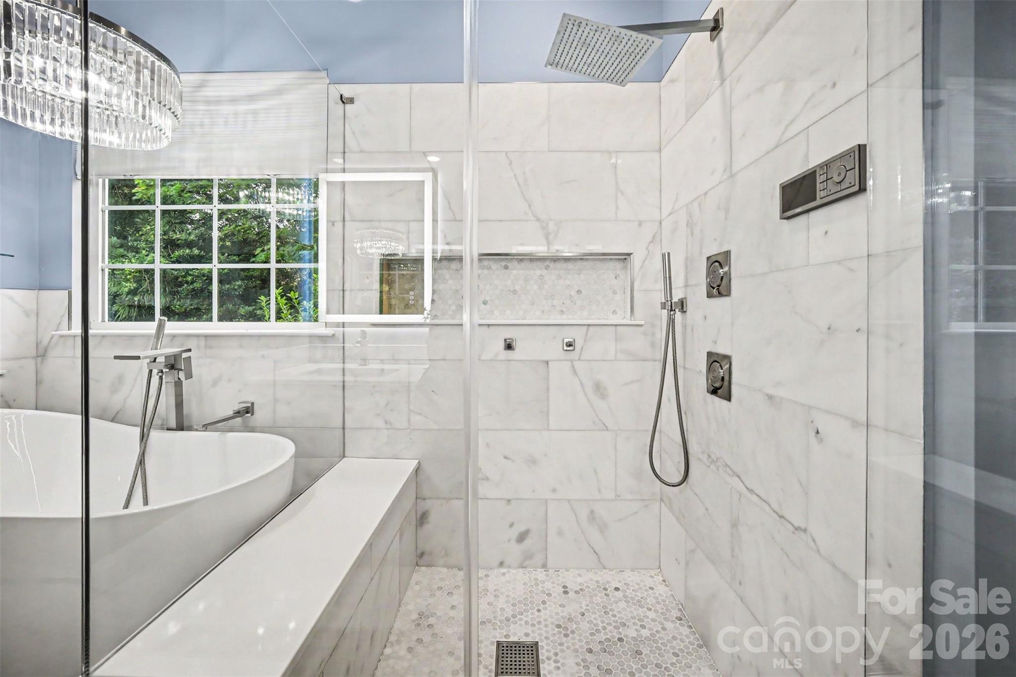 1116 Millbank Drive — Matthews