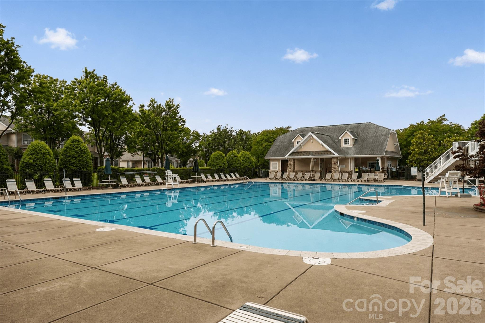 1116 Millbank Drive — Matthews