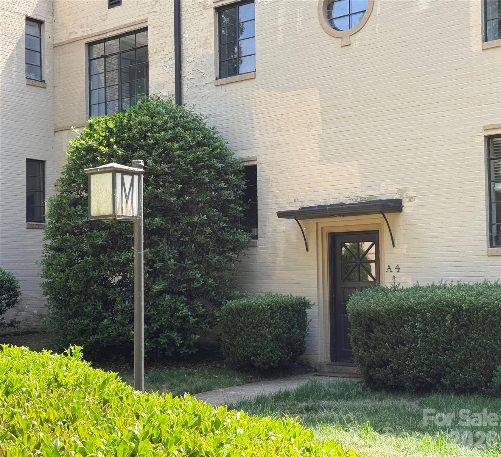 1121 Myrtle Avenue #15 — Charlotte