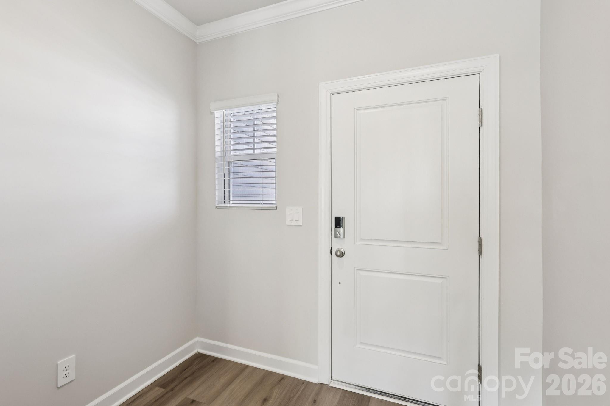 9044 Foggy Brook Loop — Charlotte