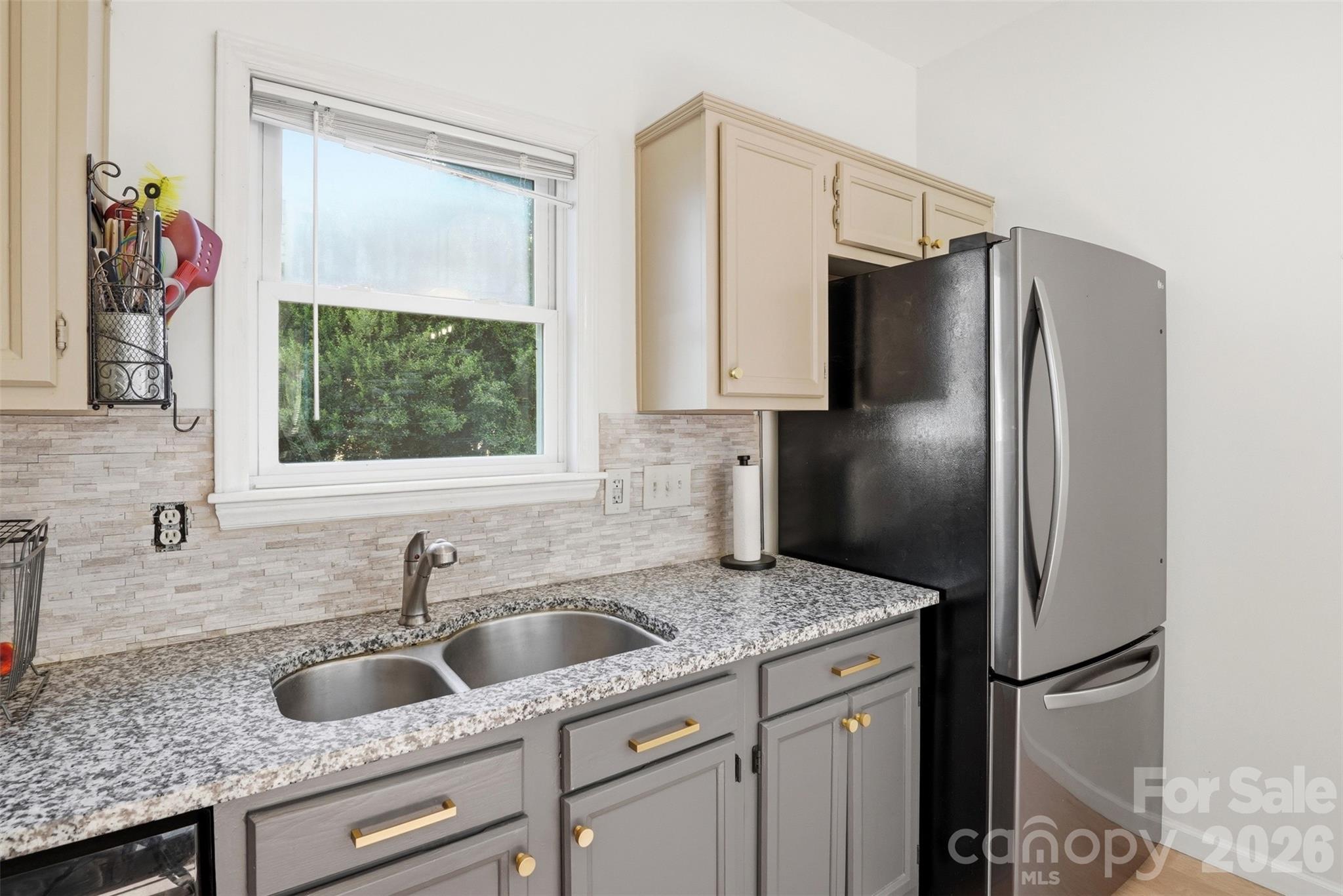 12025 Freshwell Road — Charlotte