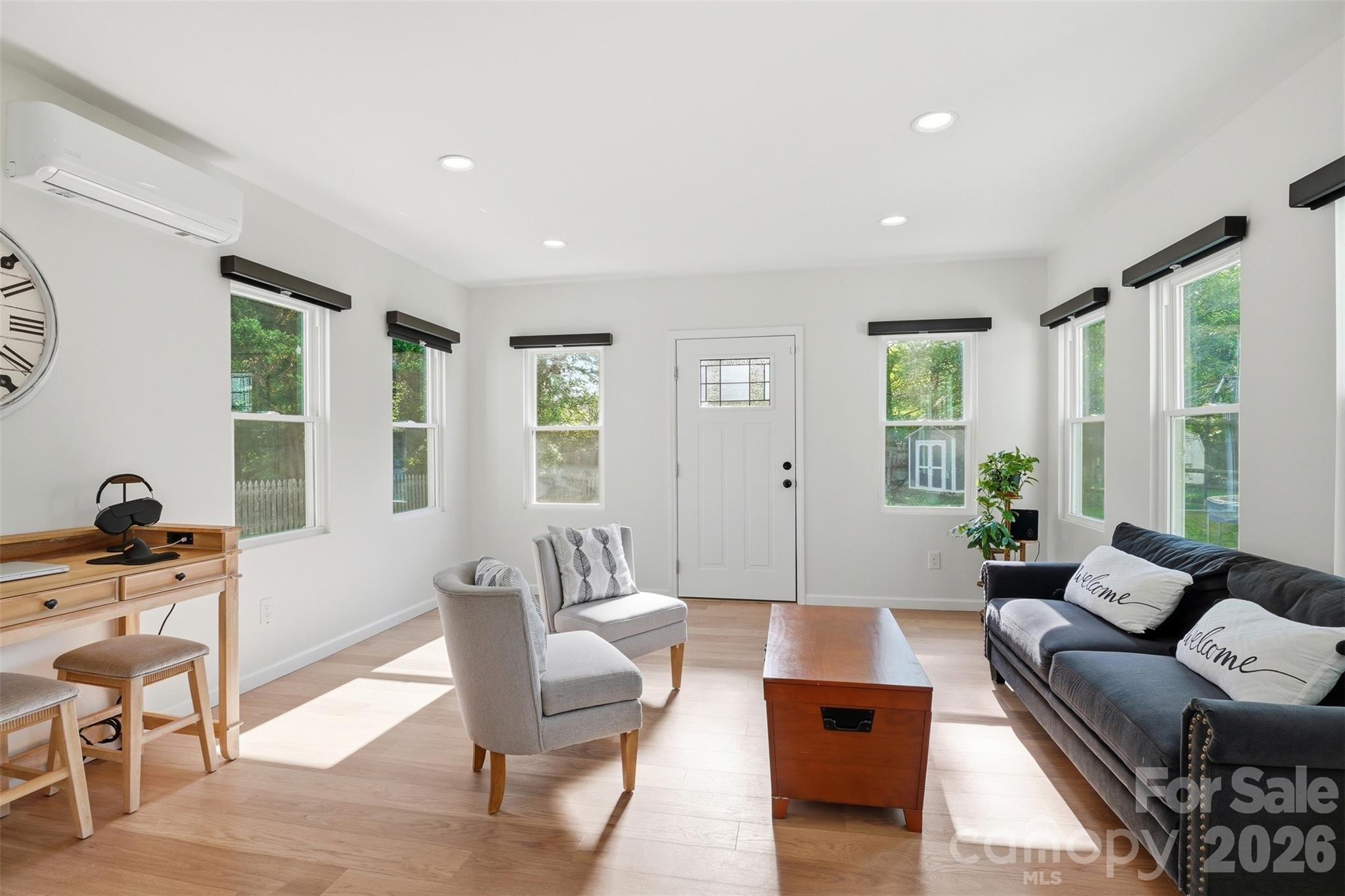 12025 Freshwell Road — Charlotte