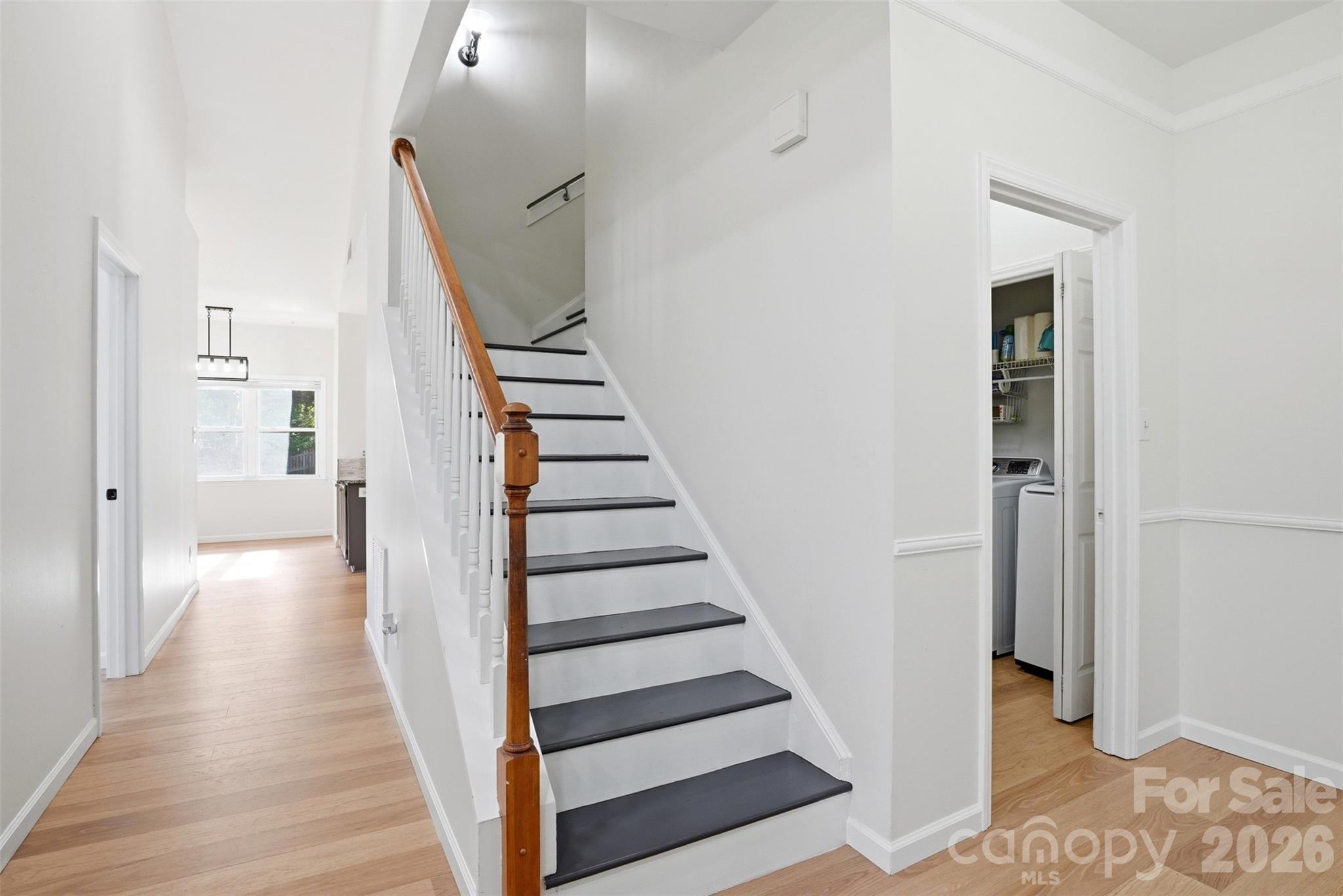 12025 Freshwell Road — Charlotte