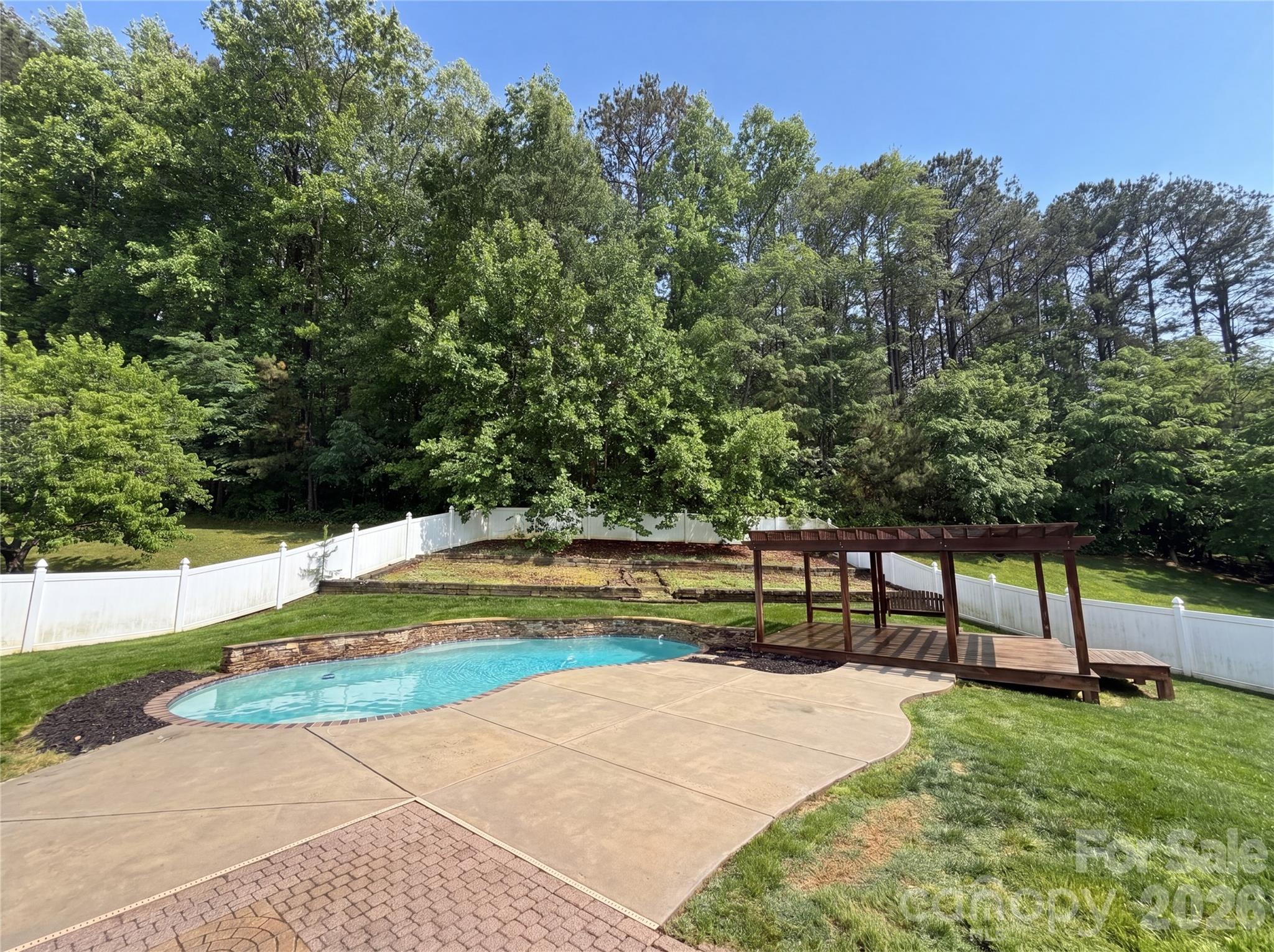 8702 Bell Song Lane — Huntersville