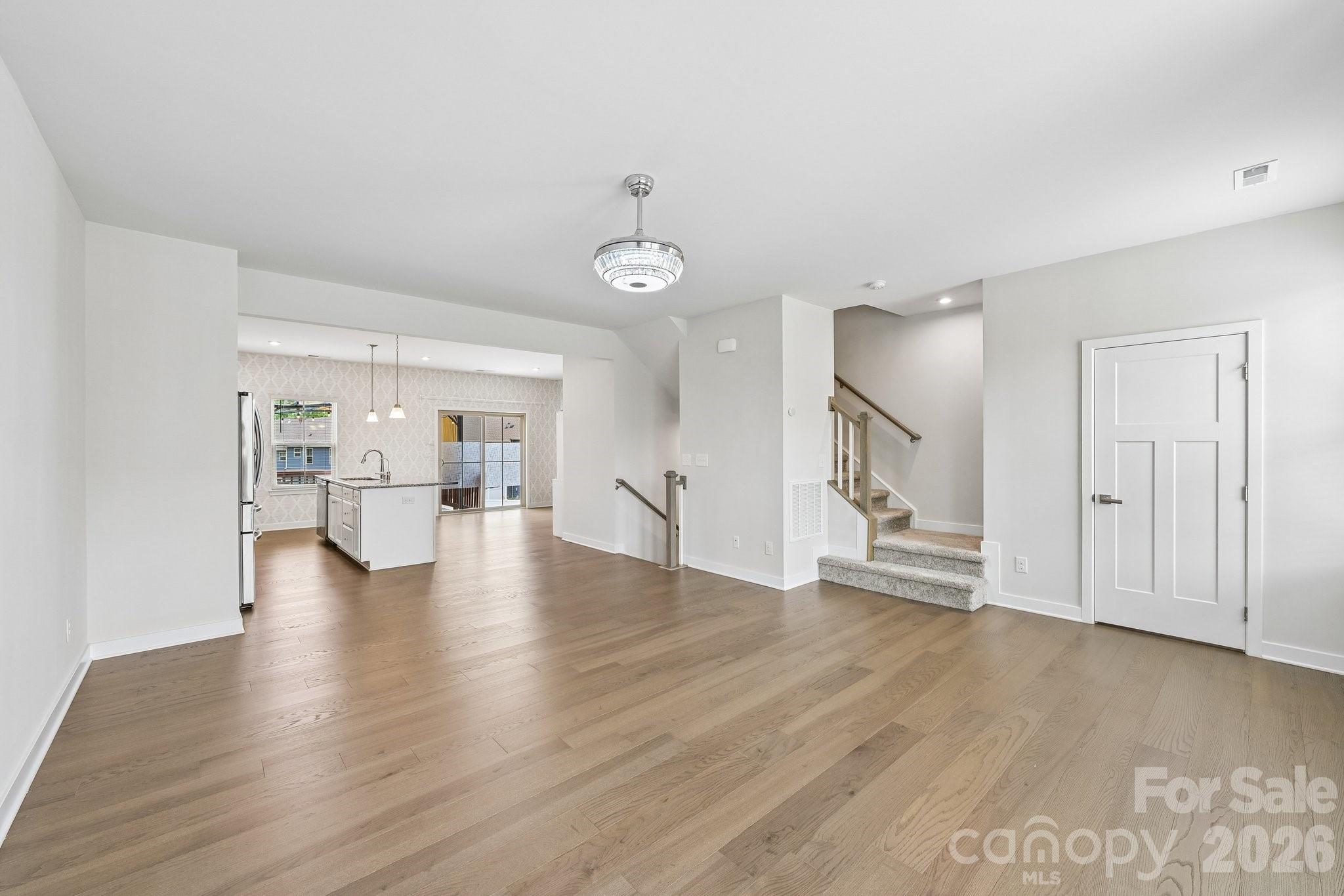 108 Helm Lane — Mooresville