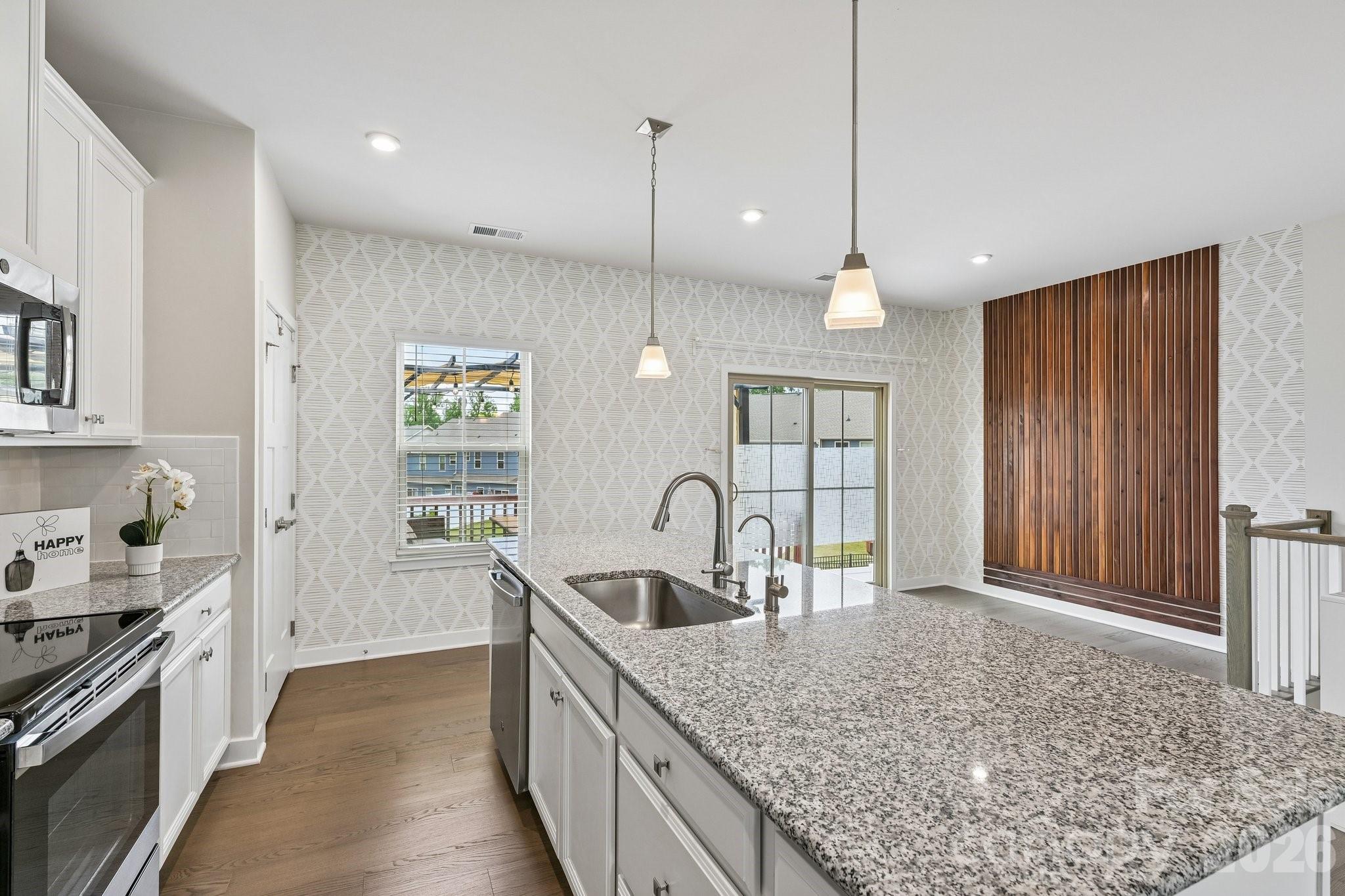 108 Helm Lane — Mooresville