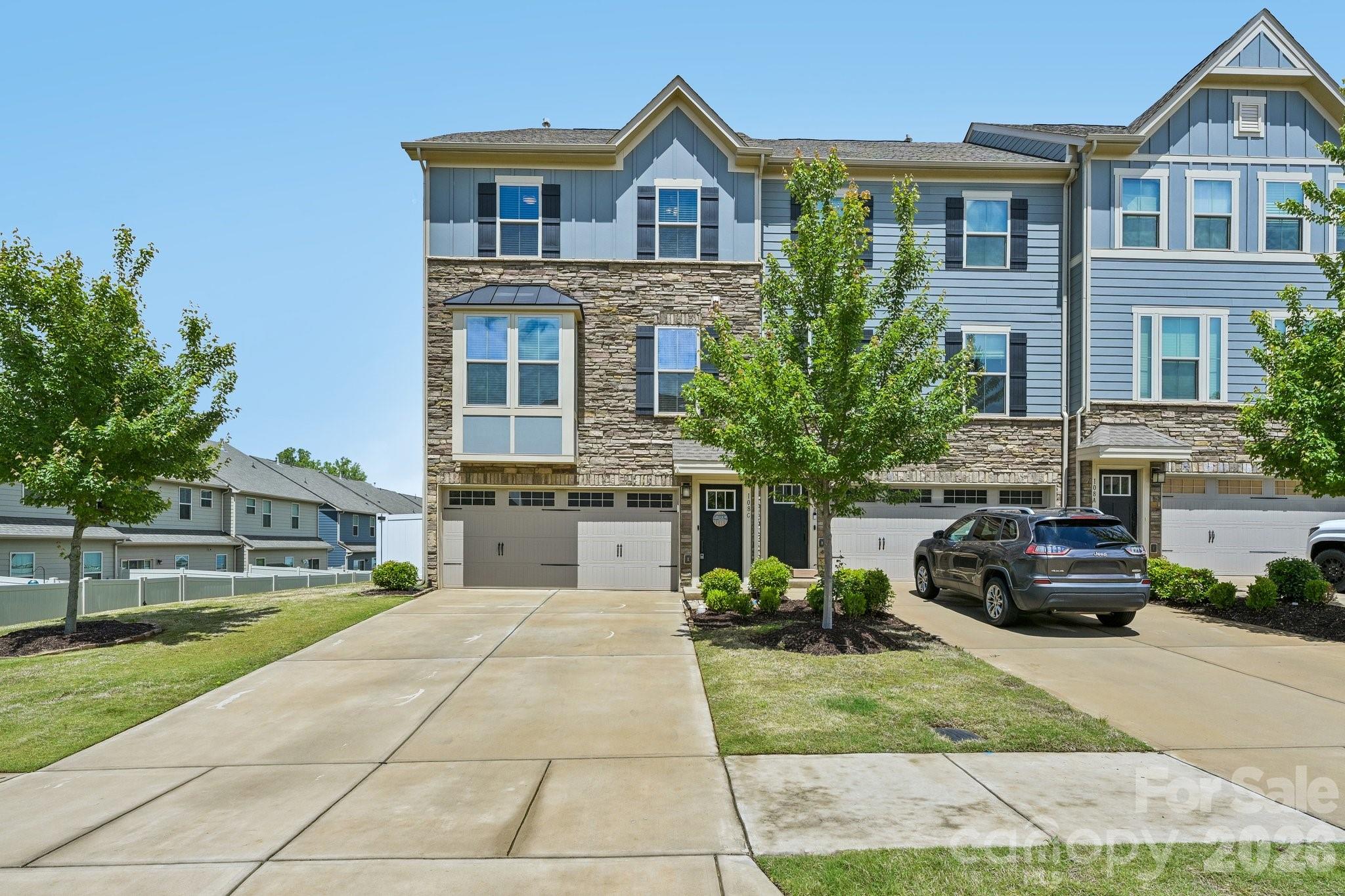 108 Helm Lane — Mooresville