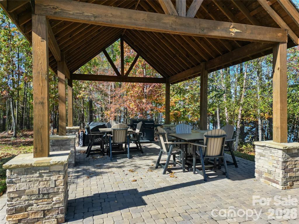 108 Helm Lane — Mooresville