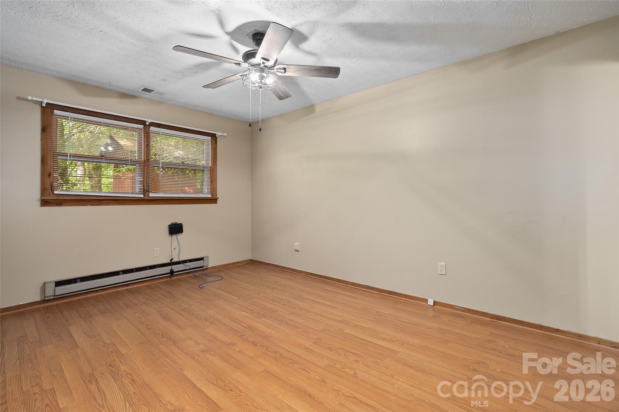 107 Pretty View Lane — Waynesville