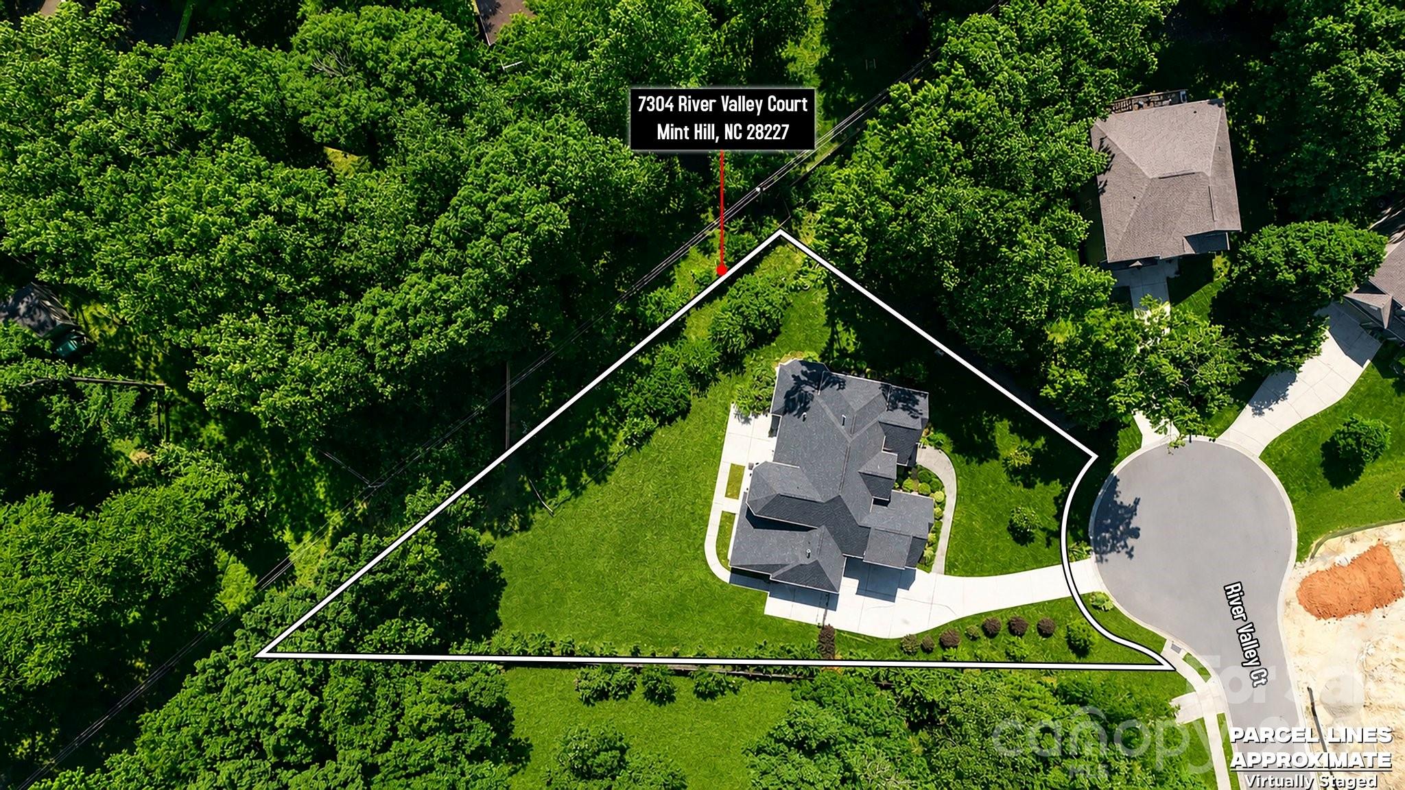 7304 River Valley Court — Mint Hill
