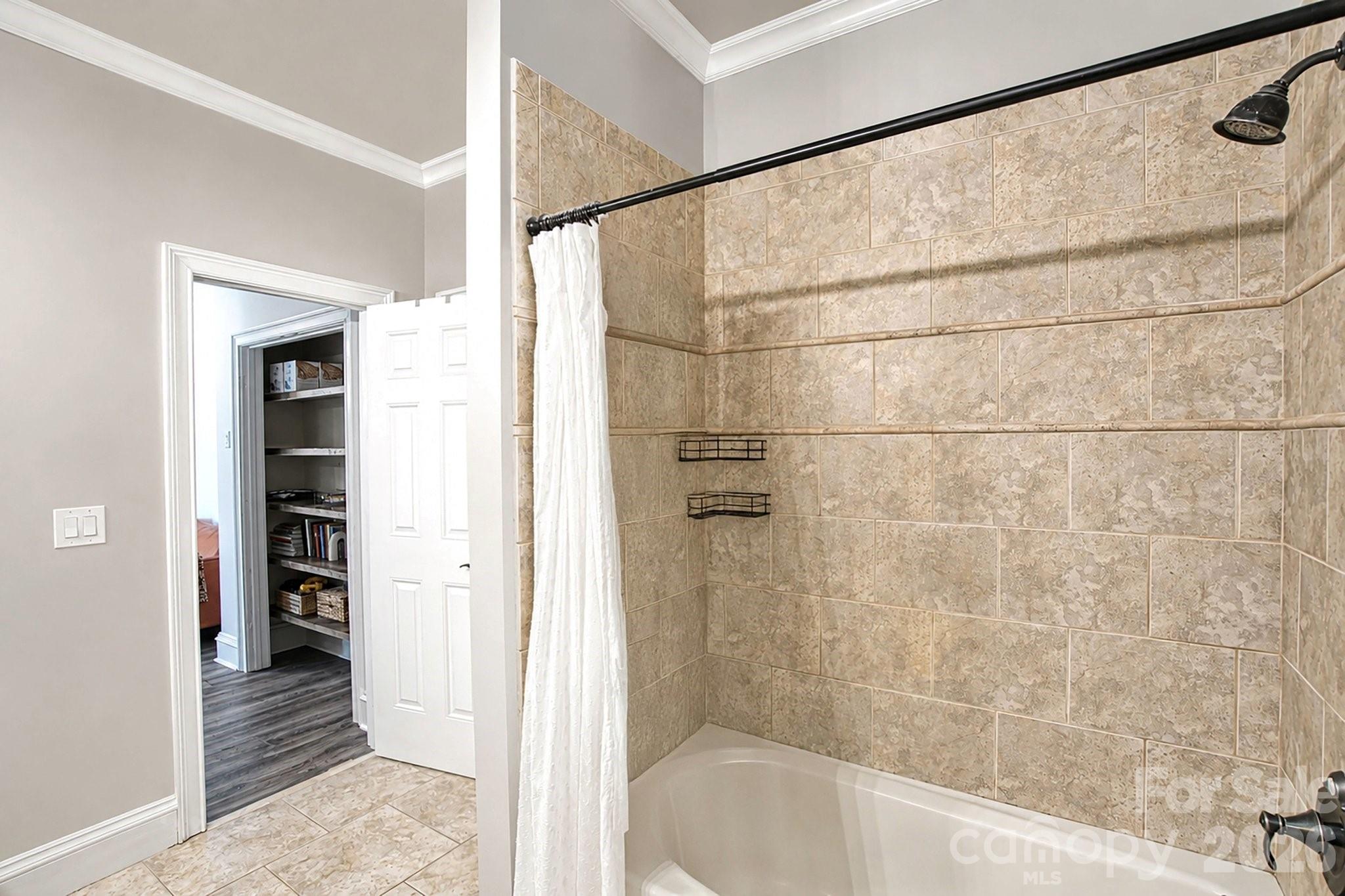 7304 River Valley Court — Mint Hill