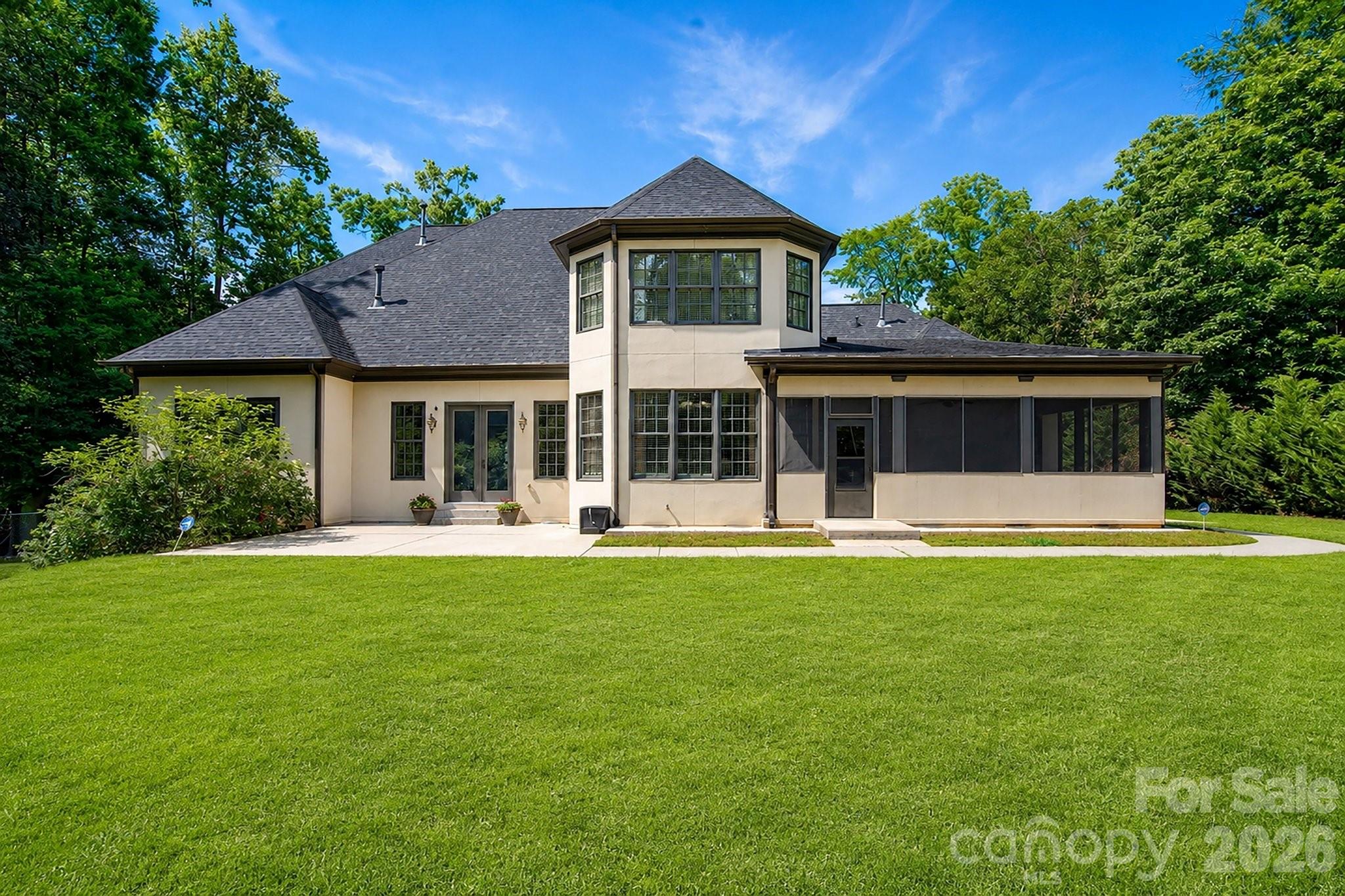 7304 River Valley Court — Mint Hill