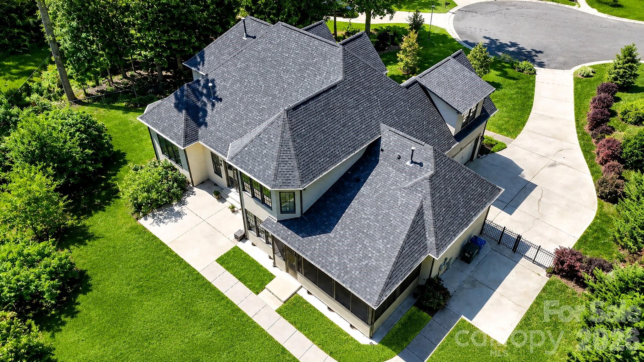 7304 River Valley Court — Mint Hill
