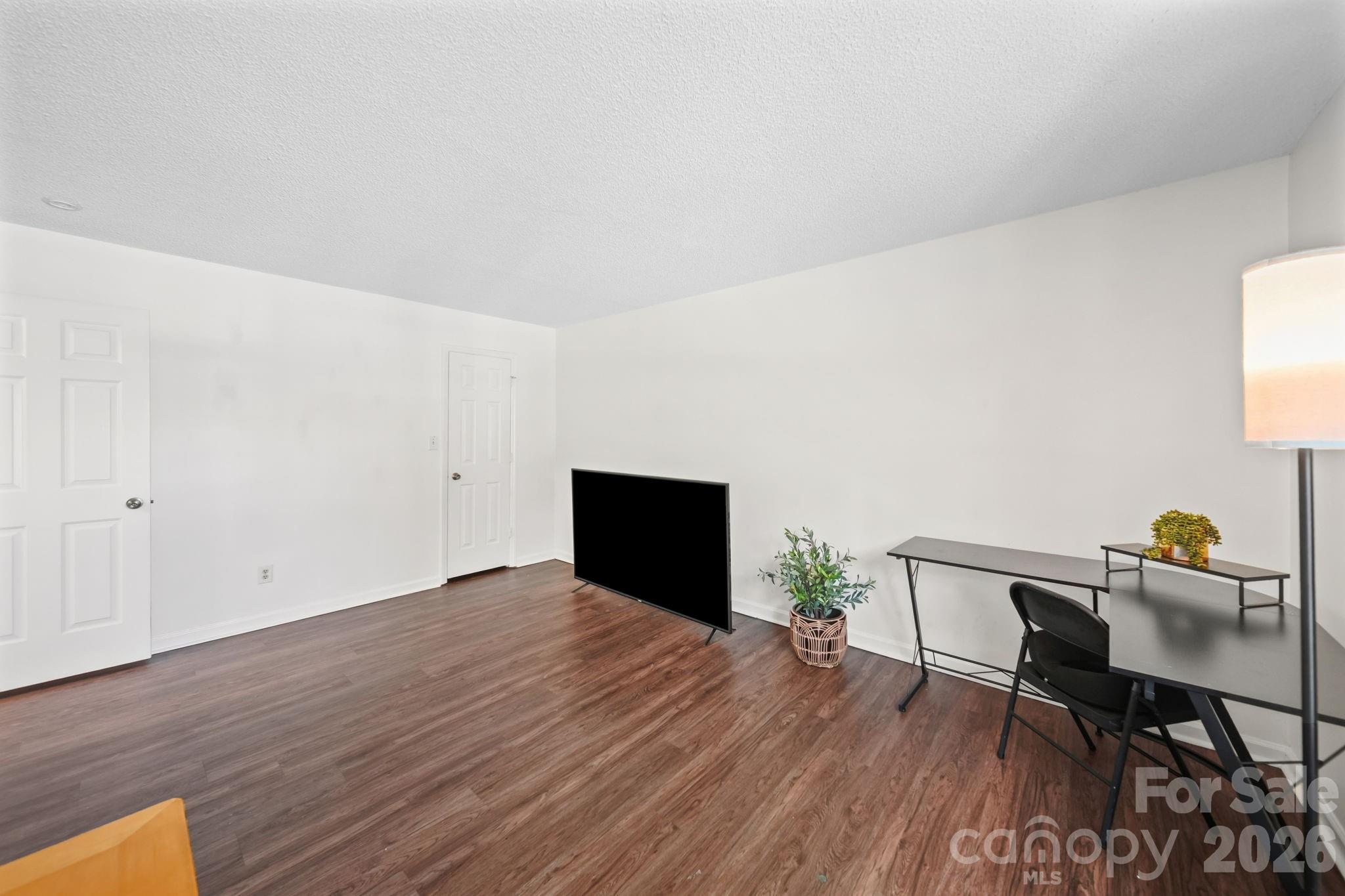 2726 Haversham Court — Charlotte