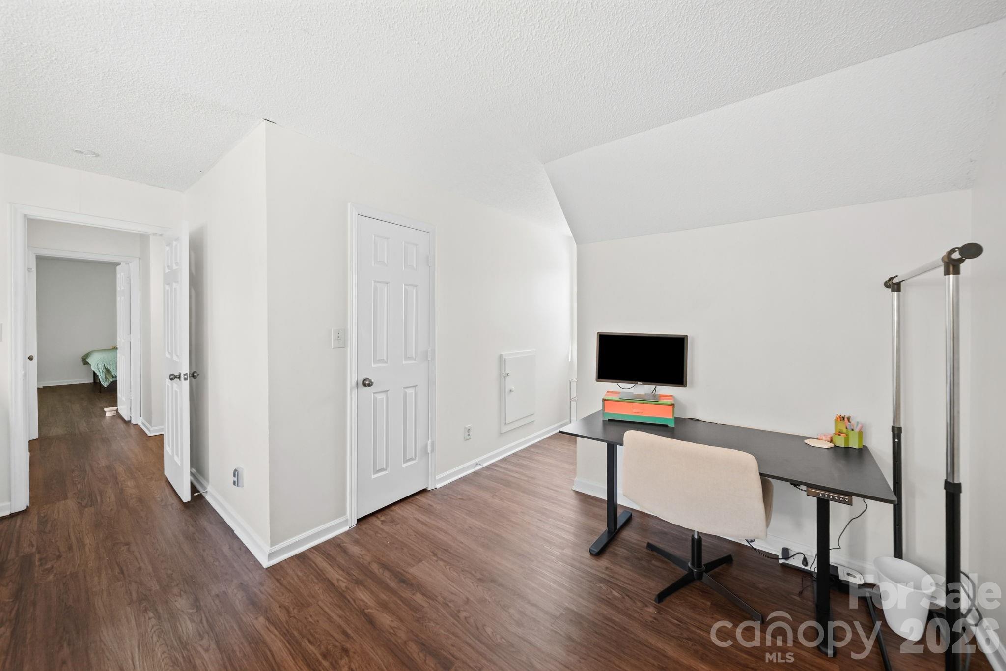 2726 Haversham Court — Charlotte