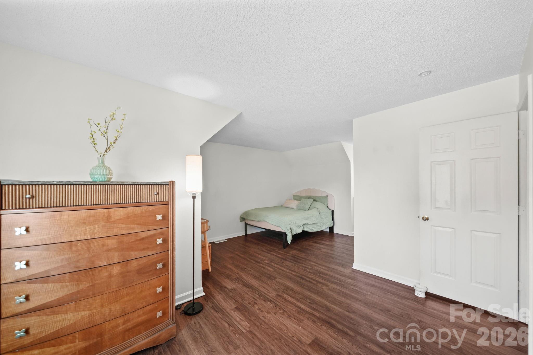 2726 Haversham Court — Charlotte
