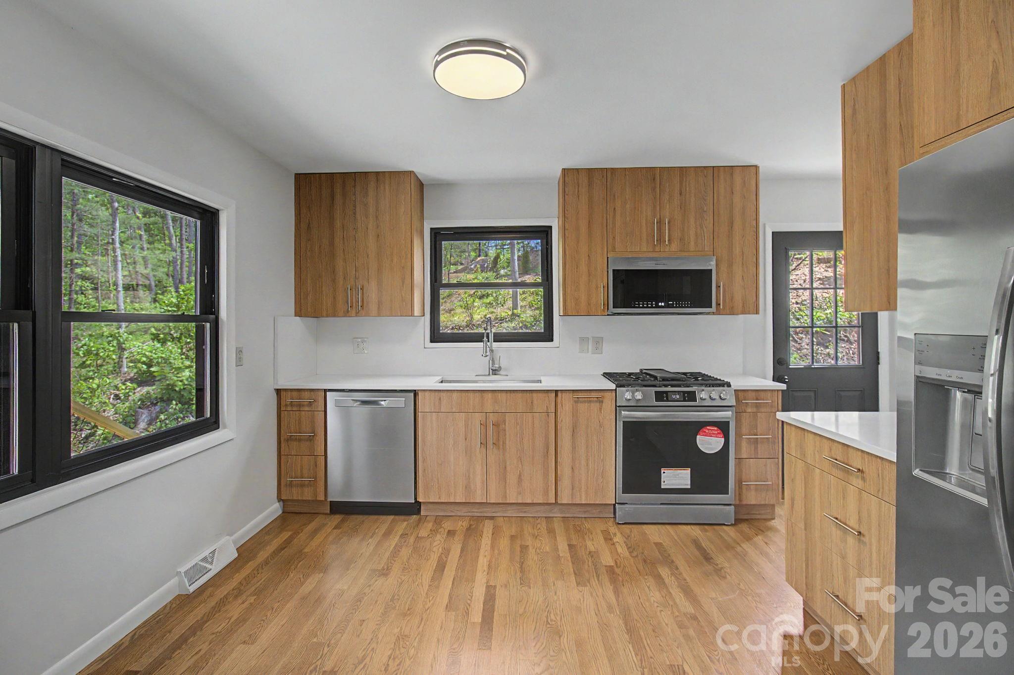 5 Kent Place — Asheville