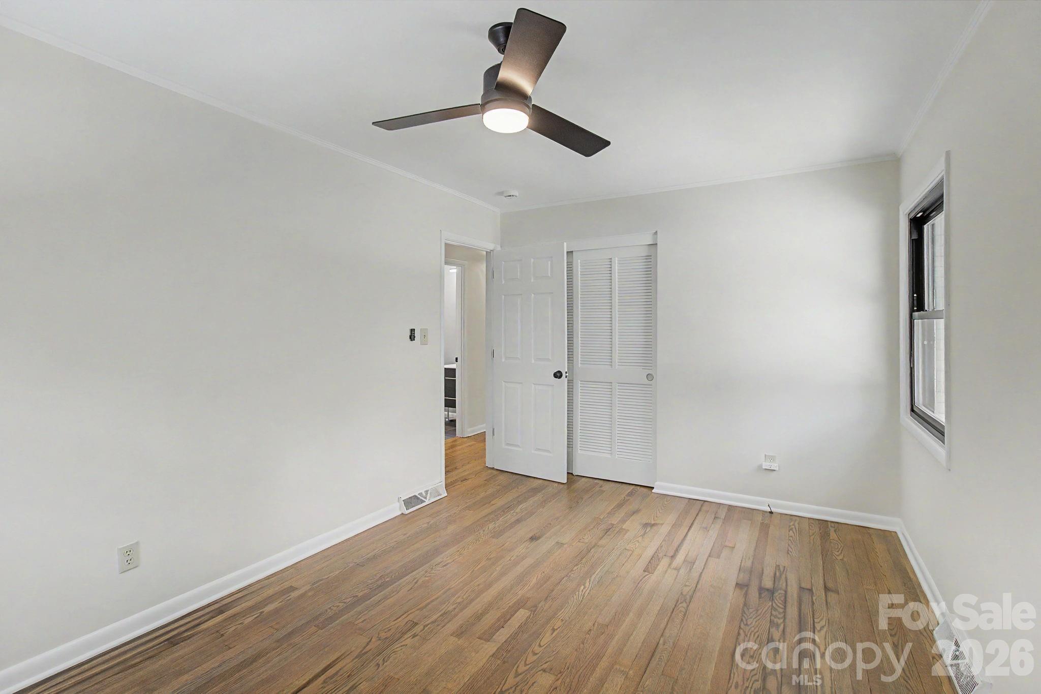 5 Kent Place — Asheville