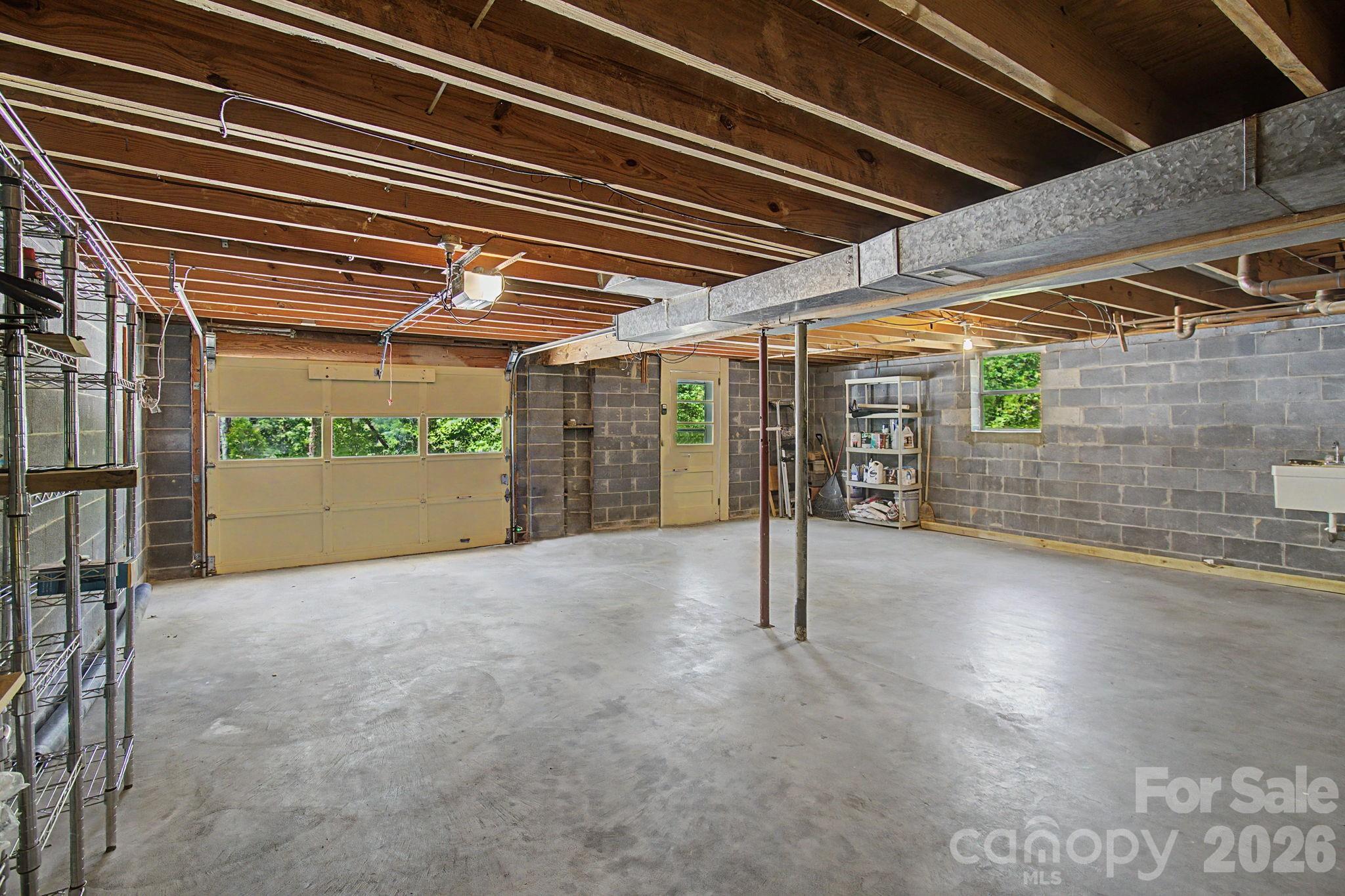 5 Kent Place — Asheville