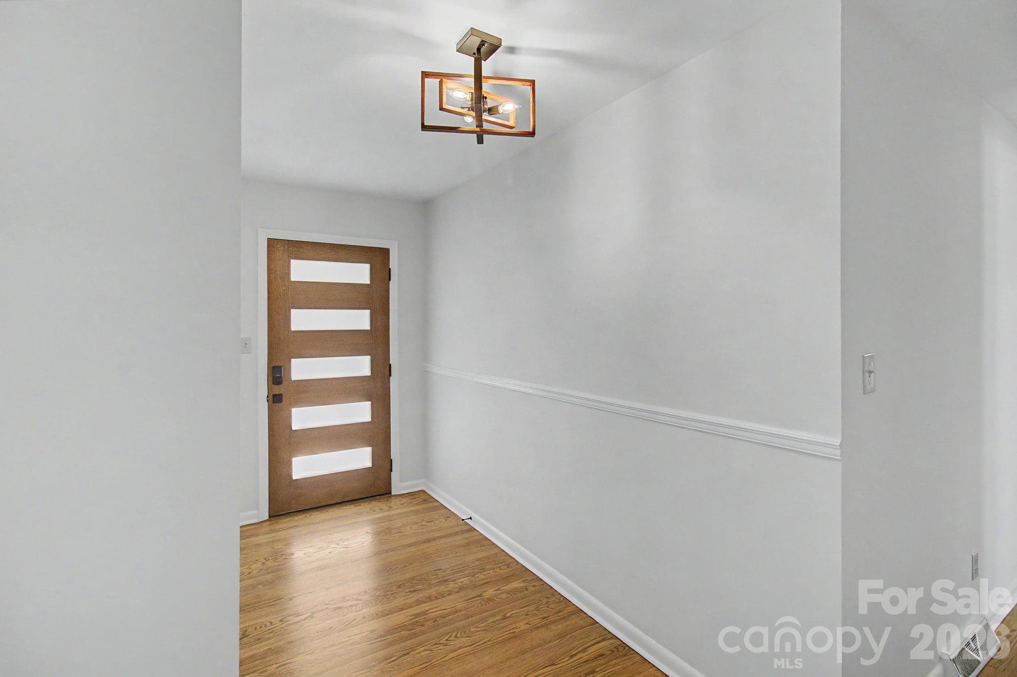 5 Kent Place — Asheville