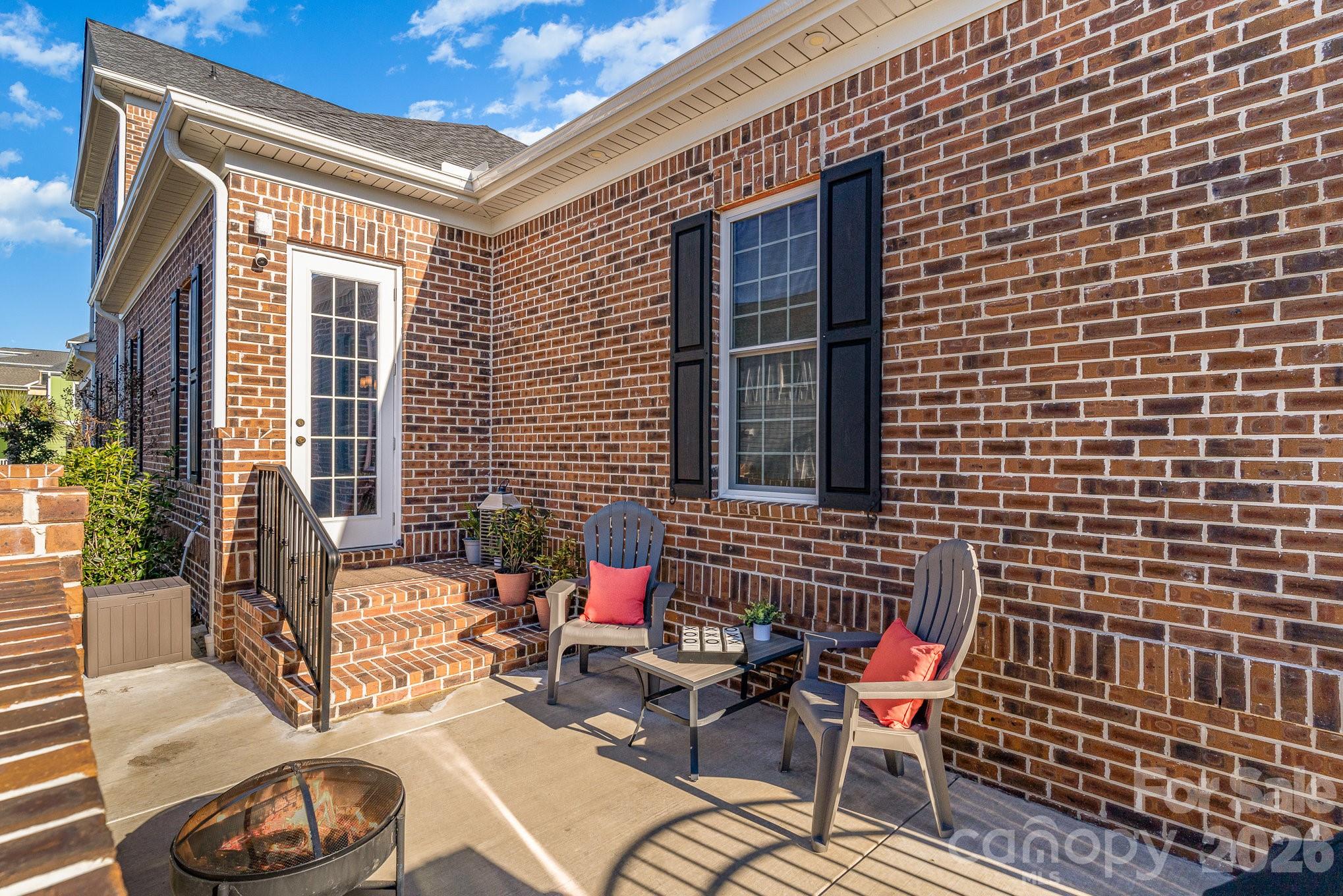 752 Crystal Water Way — Myrtle Beach