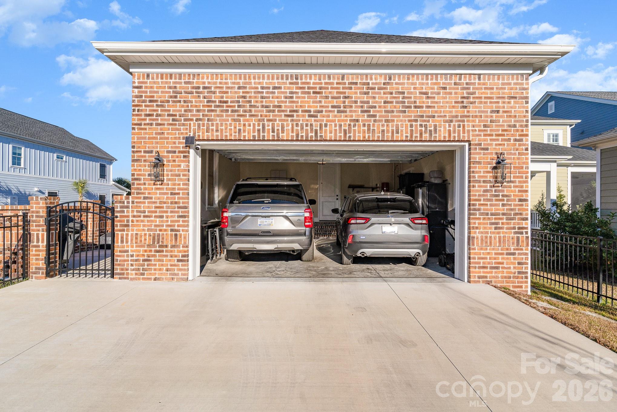 752 Crystal Water Way — Myrtle Beach