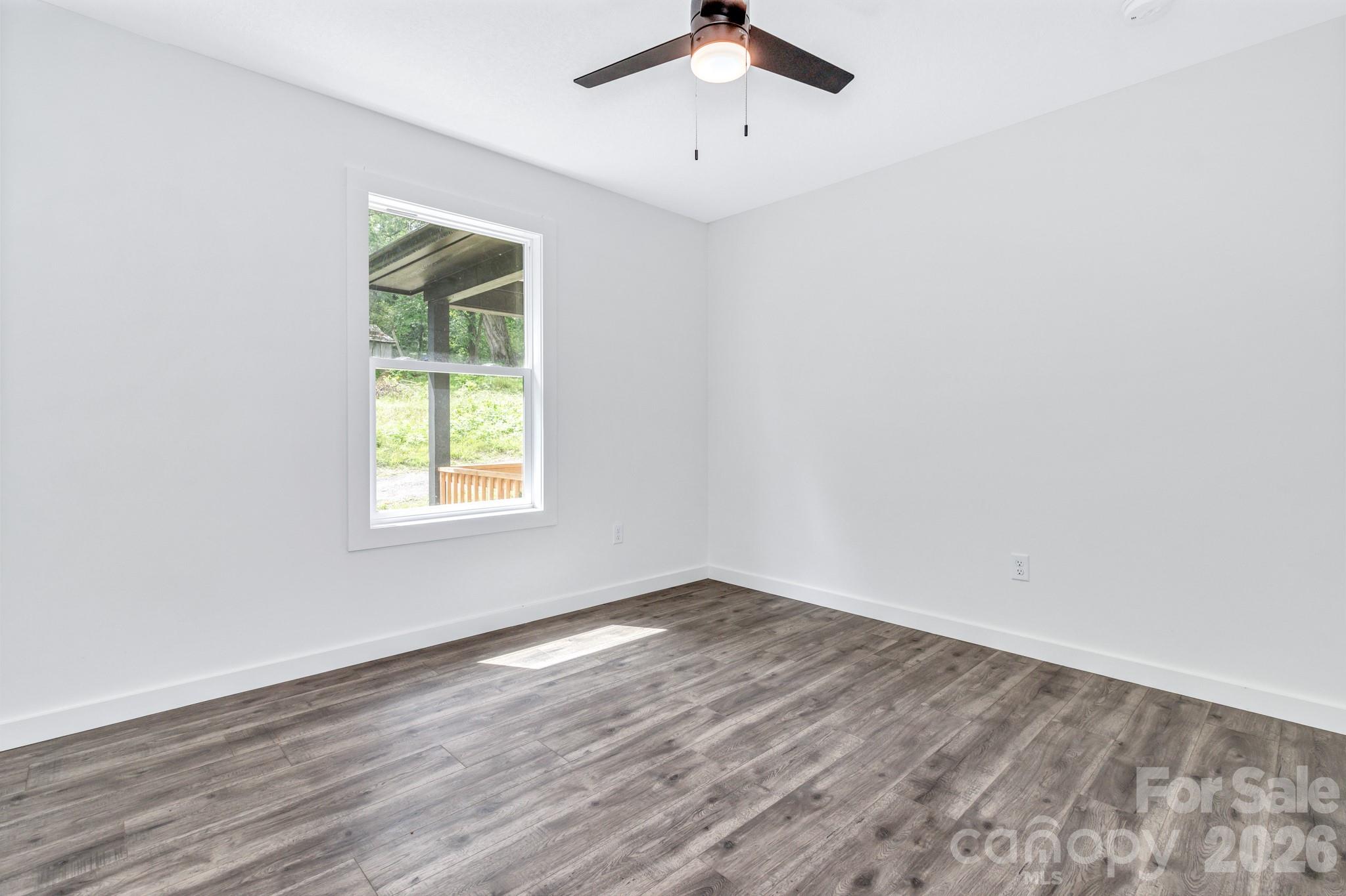 95 Short Drive — Marion