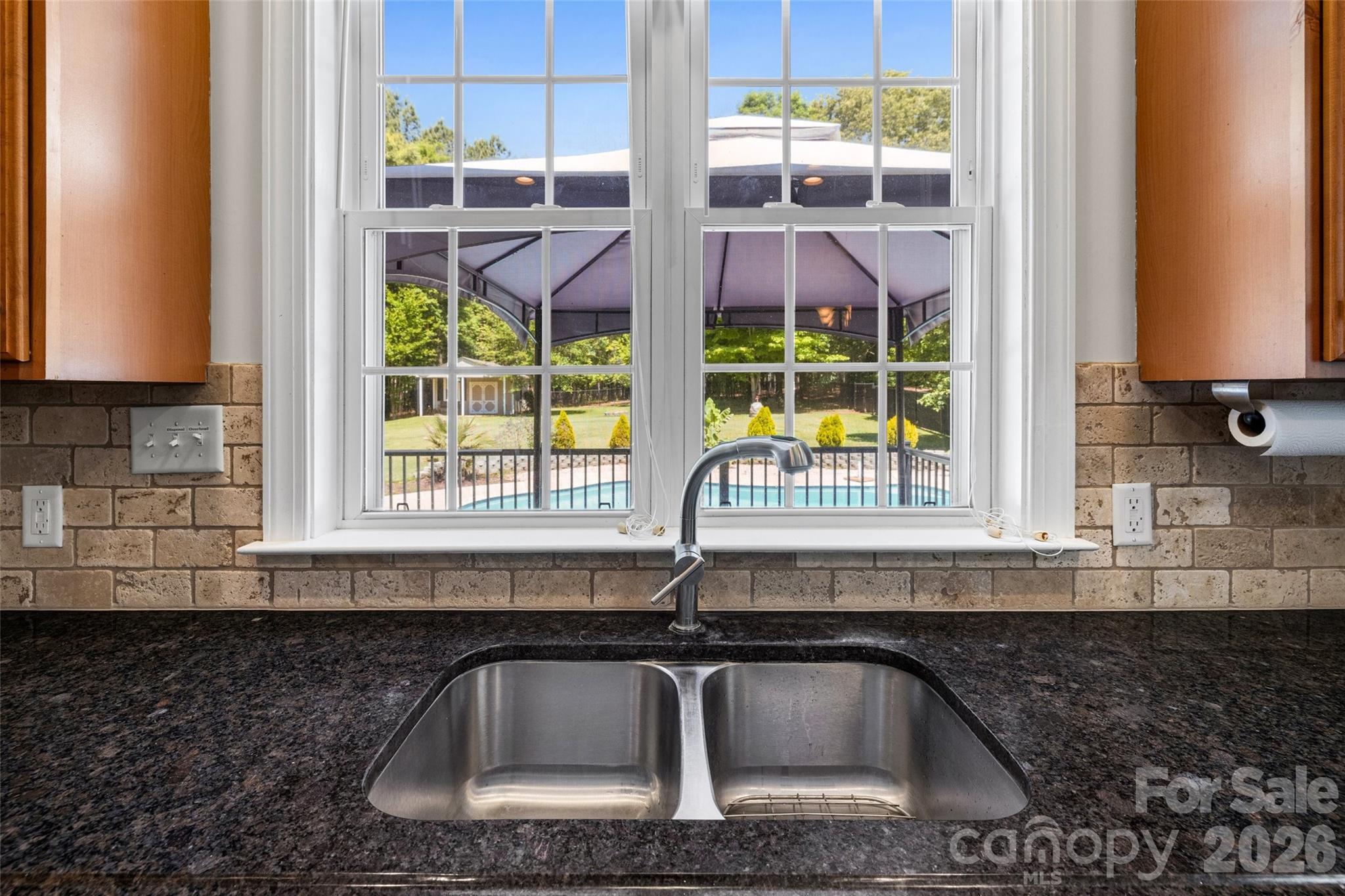 1606 Ferdinand Lane — York