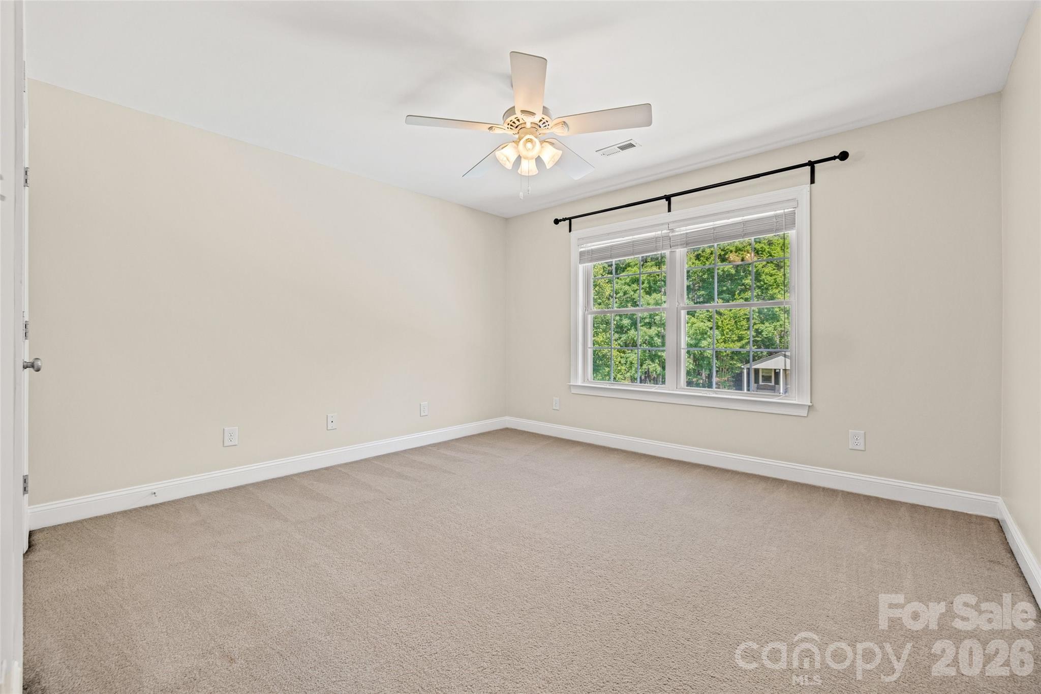 1606 Ferdinand Lane — York