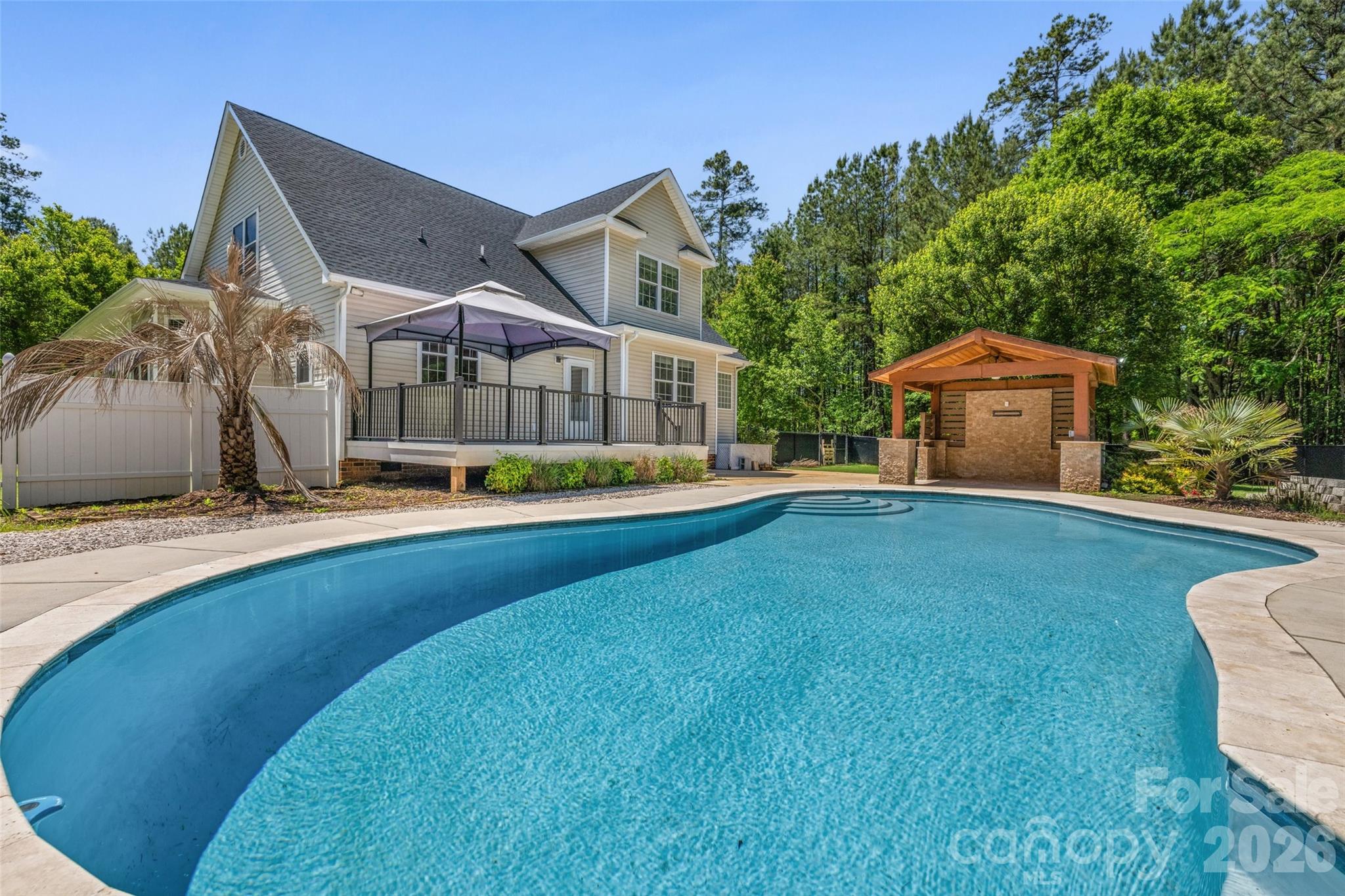 1606 Ferdinand Lane — York