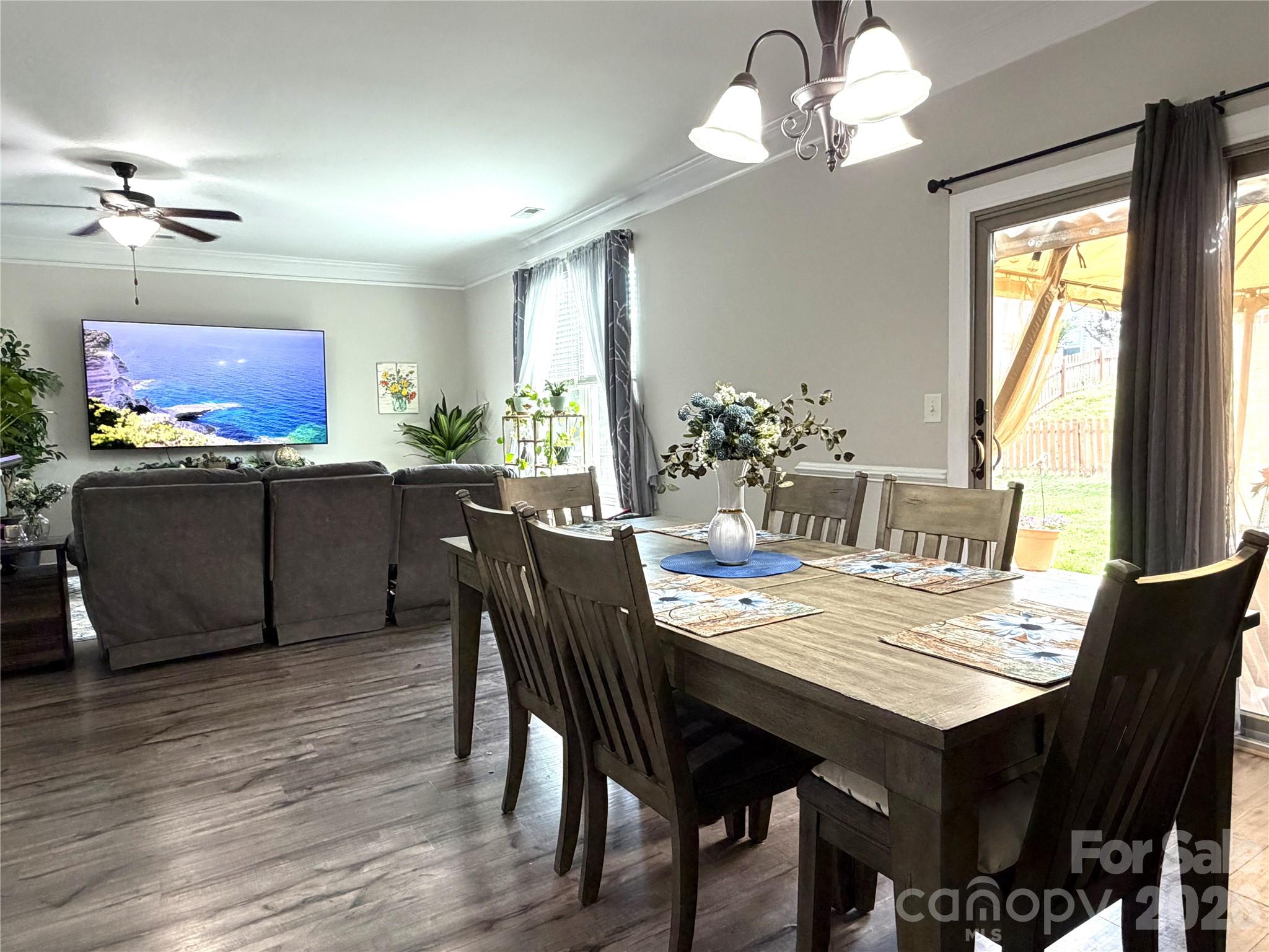 6105 Lighted Way Lane — Indian Trail