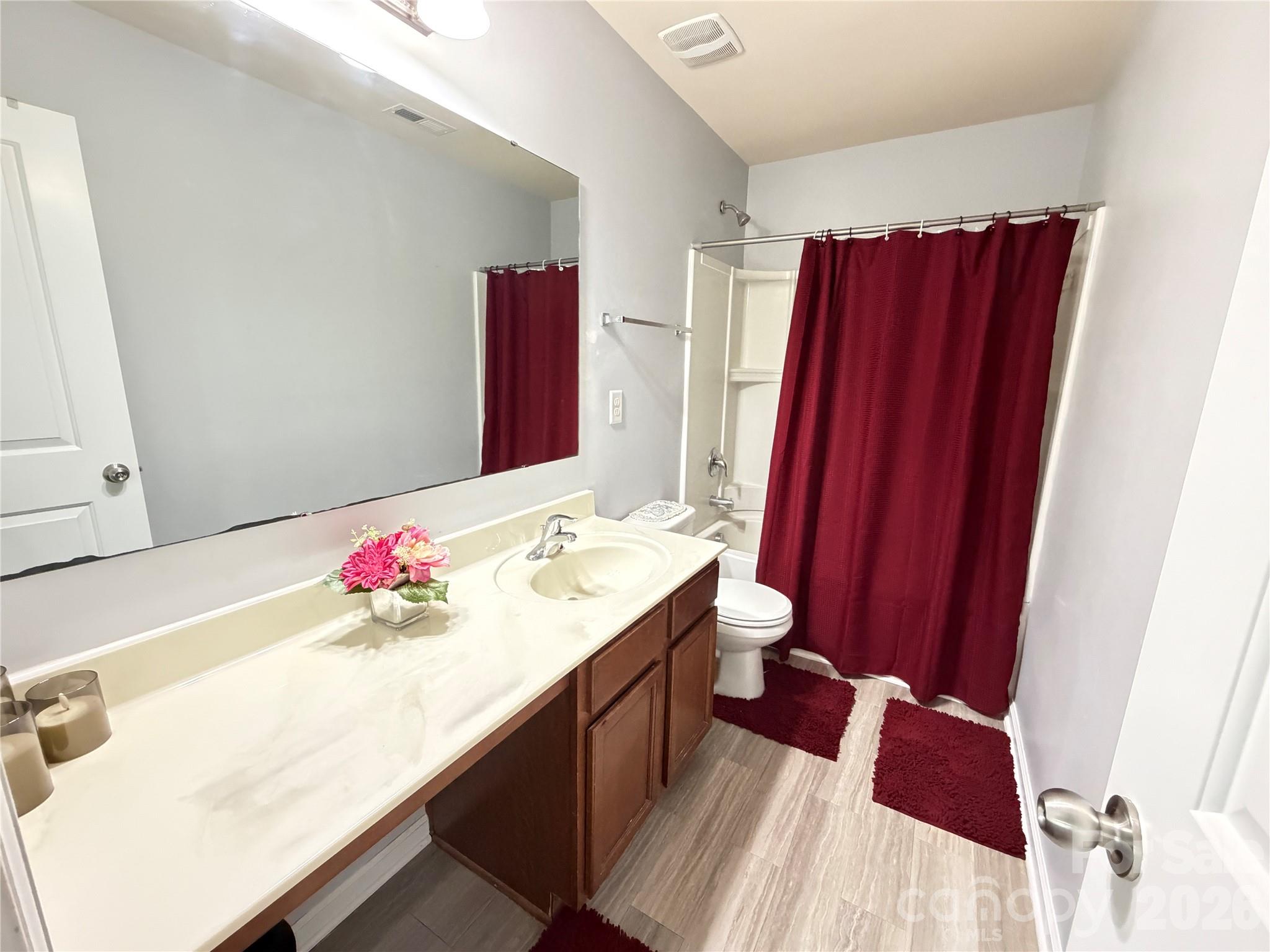 6105 Lighted Way Lane — Indian Trail