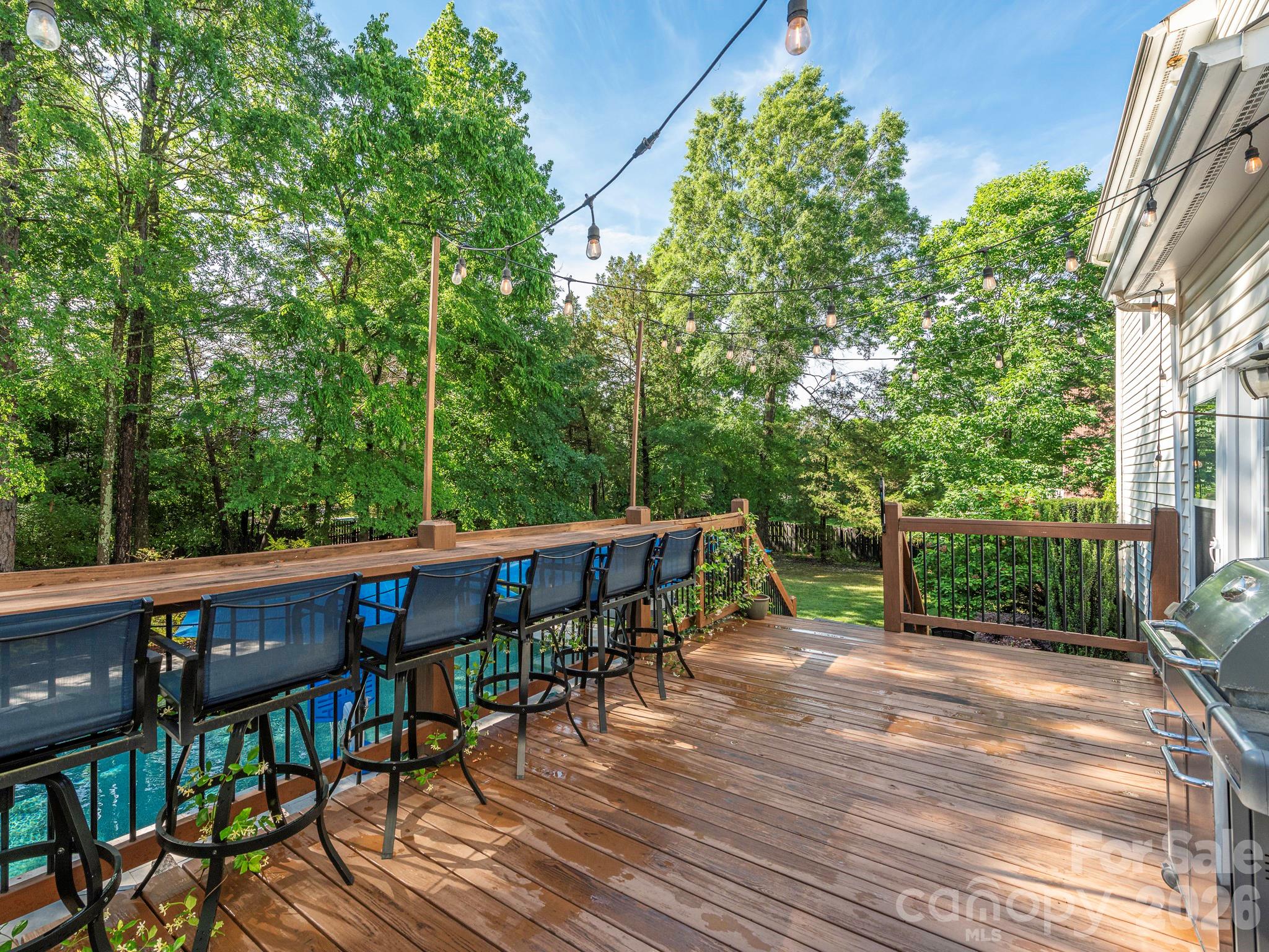 1409 Shade Tree Court — Matthews