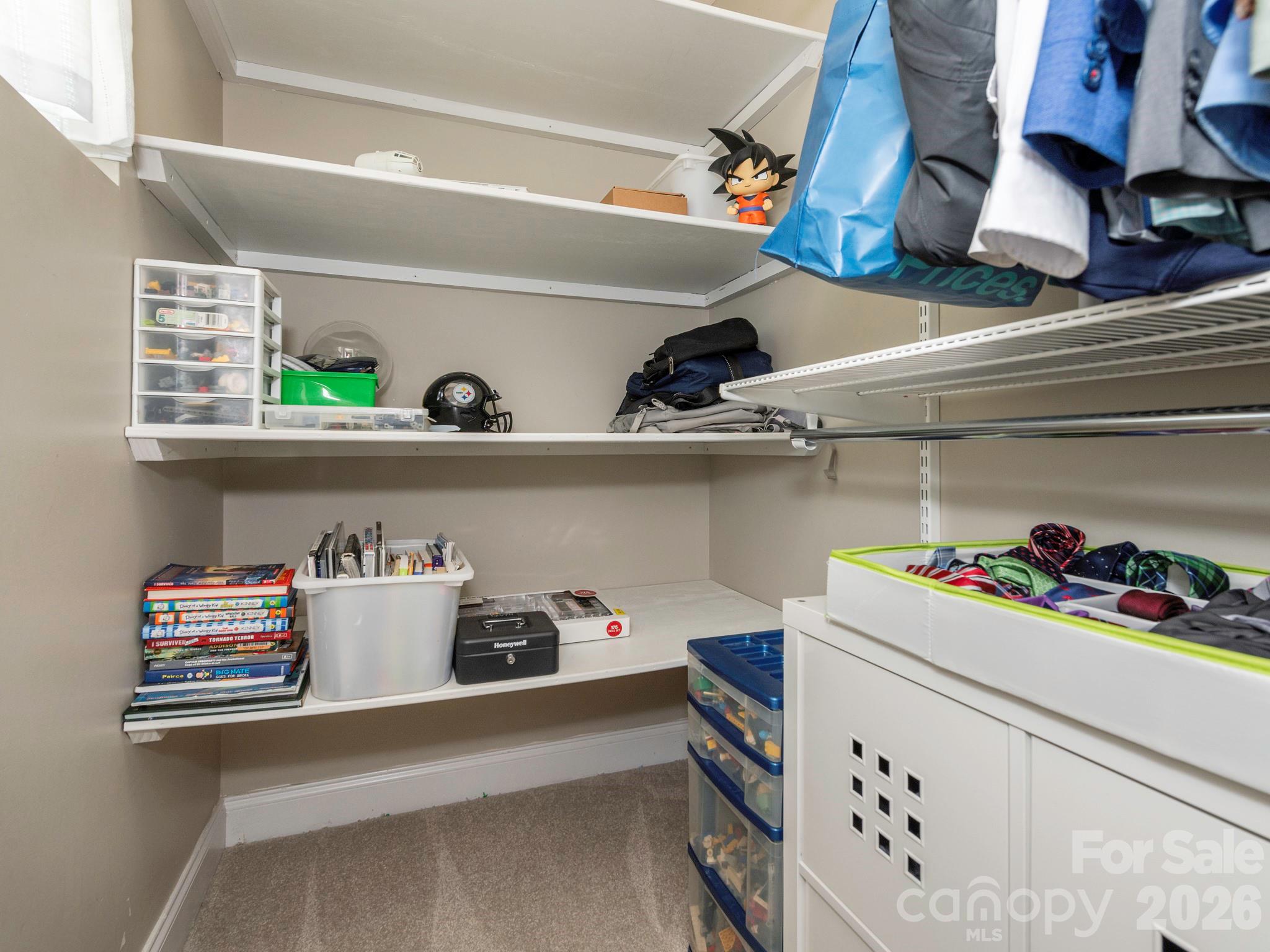 1409 Shade Tree Court — Matthews