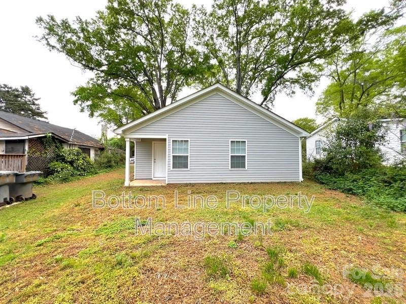 2546 Hemphill Street — Charlotte