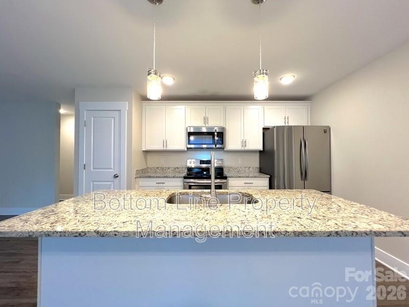 2546 Hemphill Street — Charlotte