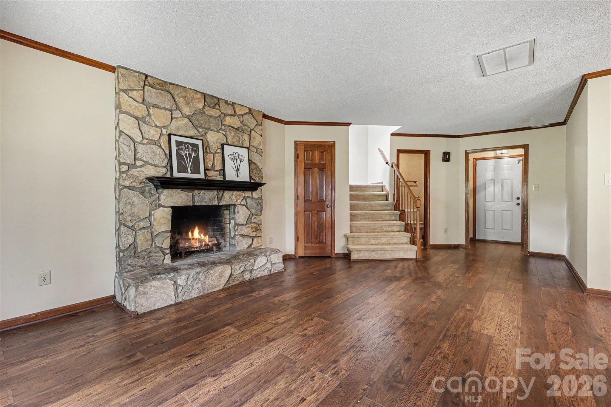 1043 Wexford Place NW — Concord