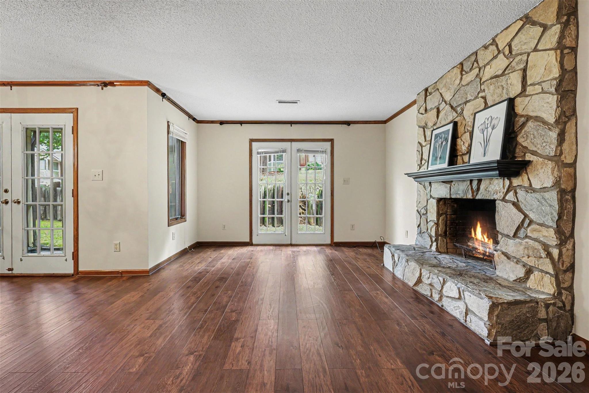 1043 Wexford Place NW — Concord