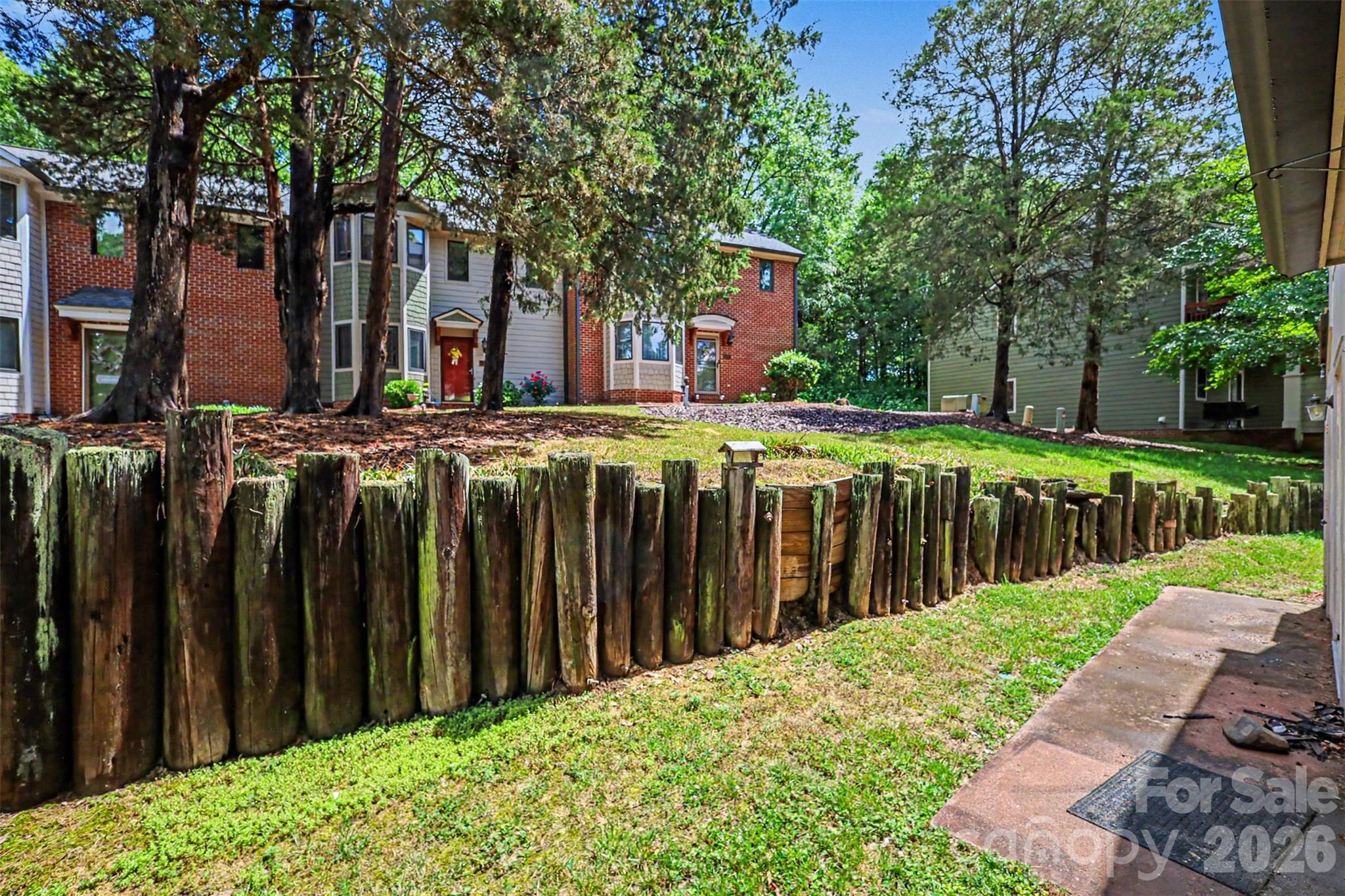 1043 Wexford Place NW — Concord
